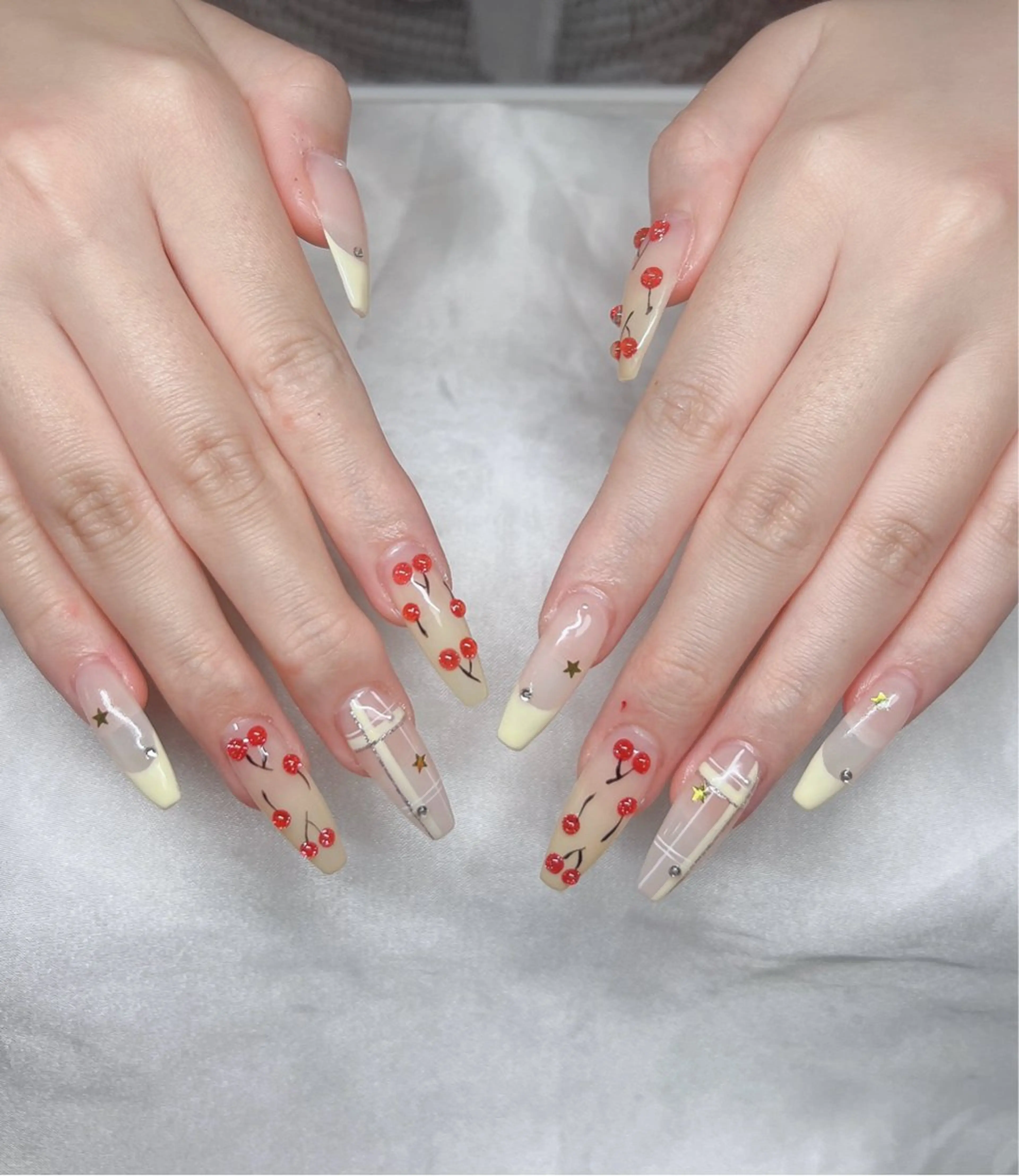 ネイル 長さ出し グラデーション キラキラネイル マグネットネイル ニュアンスネイル Lee Nails チップ長さだし専門店のネイルデザイン