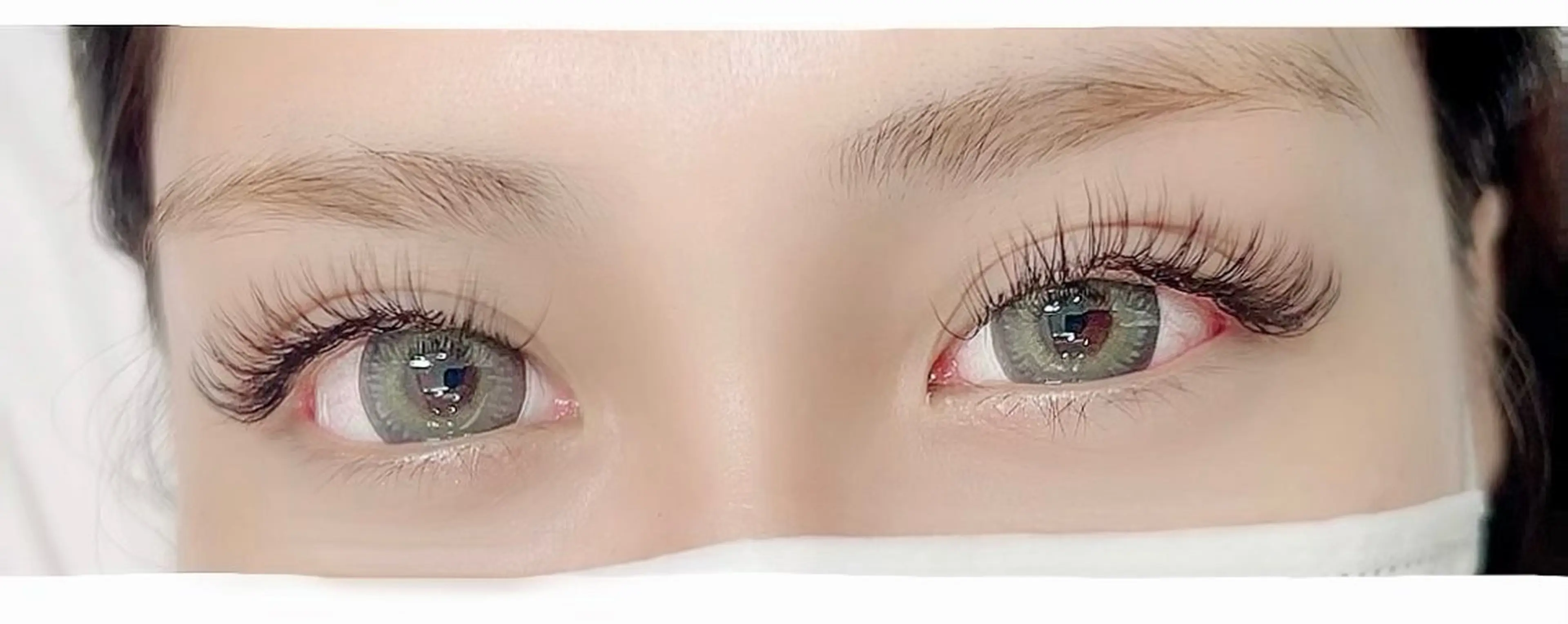 ボリュームラッシュ300本　＋¥1000でLEDグルーに変更も！の写真