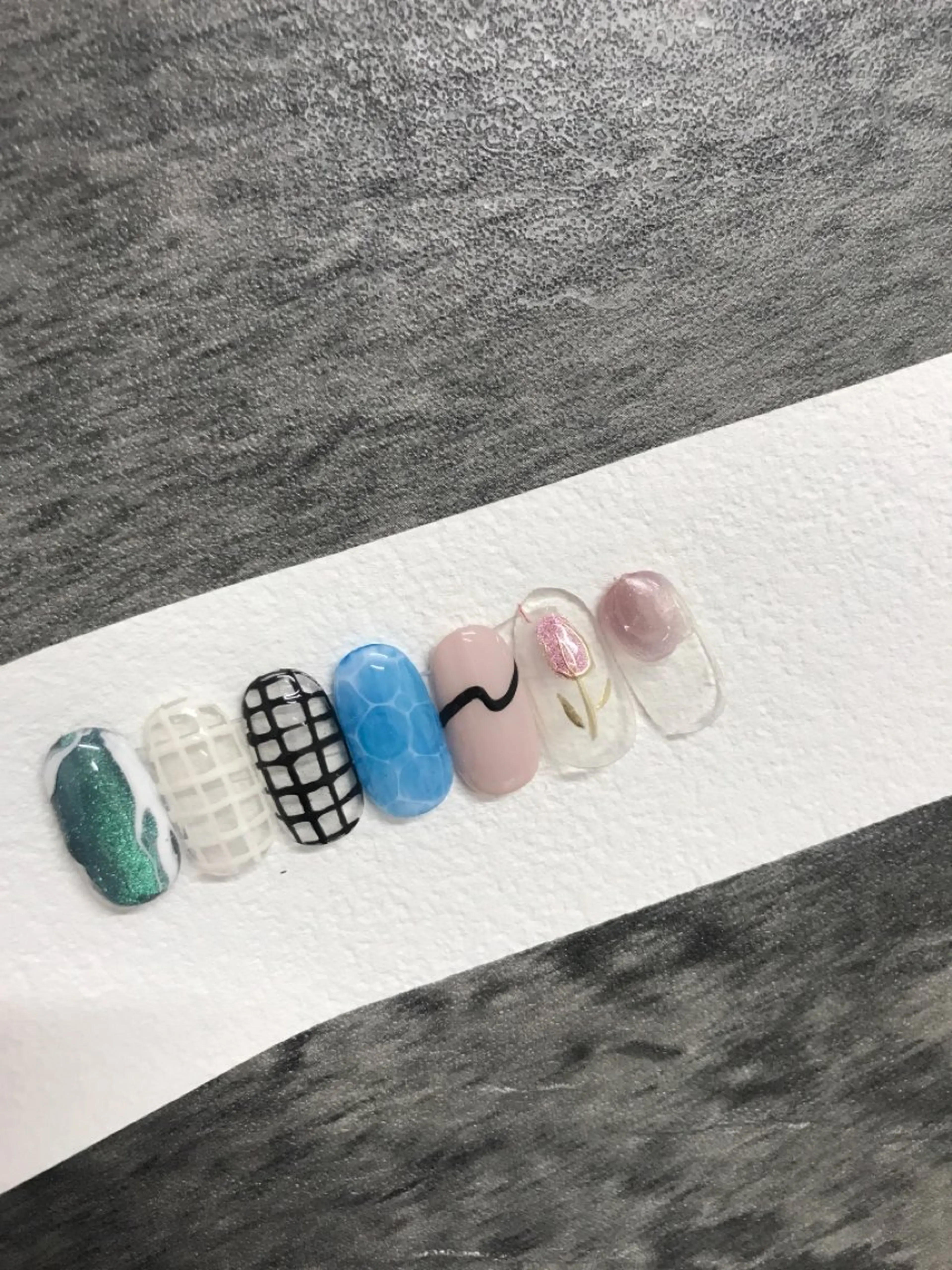 ネイル フットネイル ネイリスト pinoエミルネイルのネイルデザイン