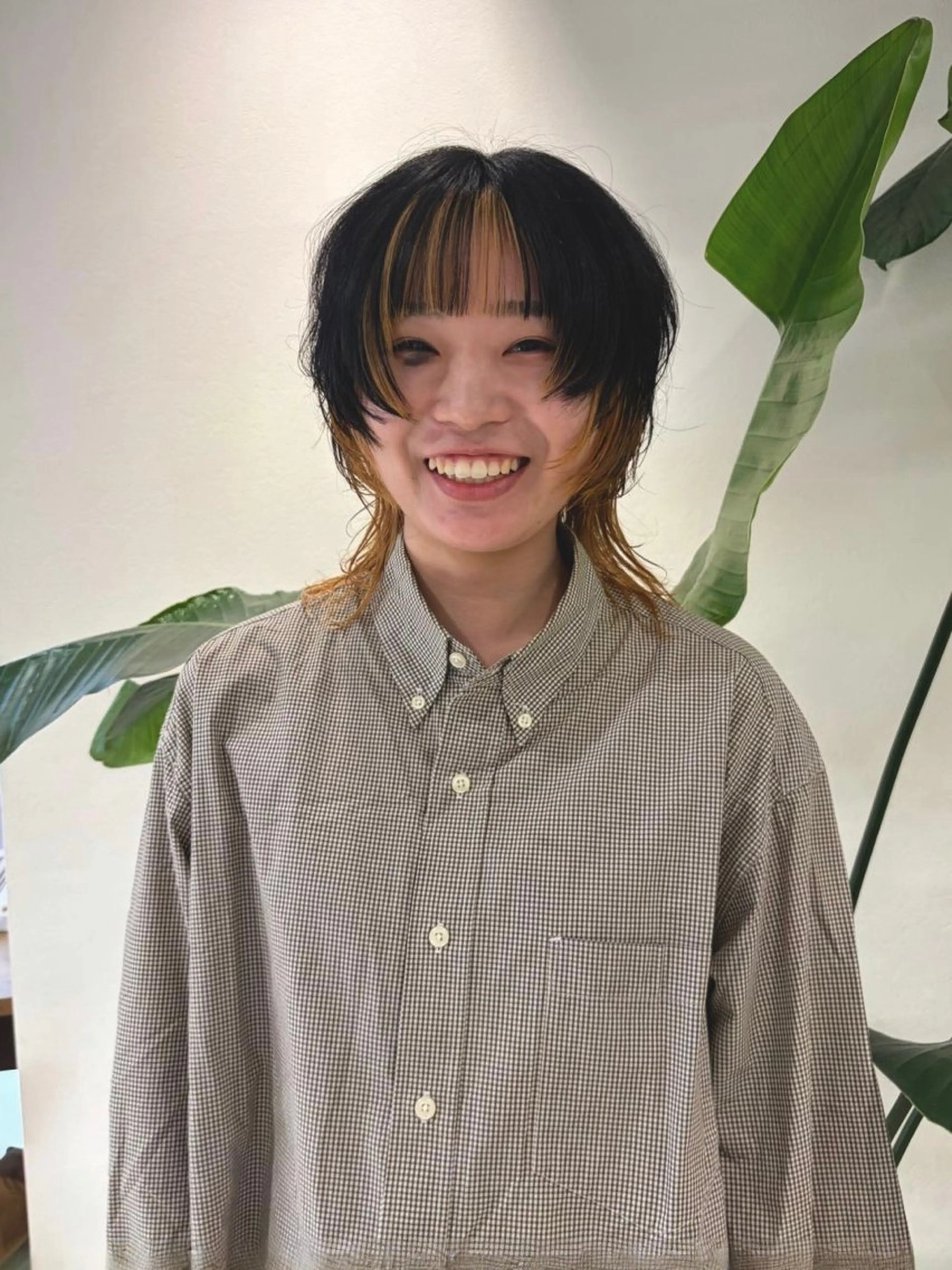 ミディアム レイヤーカット カット ヘアカラー トリートメント ボブパーマ／アレンジ Onのヘアスタイル