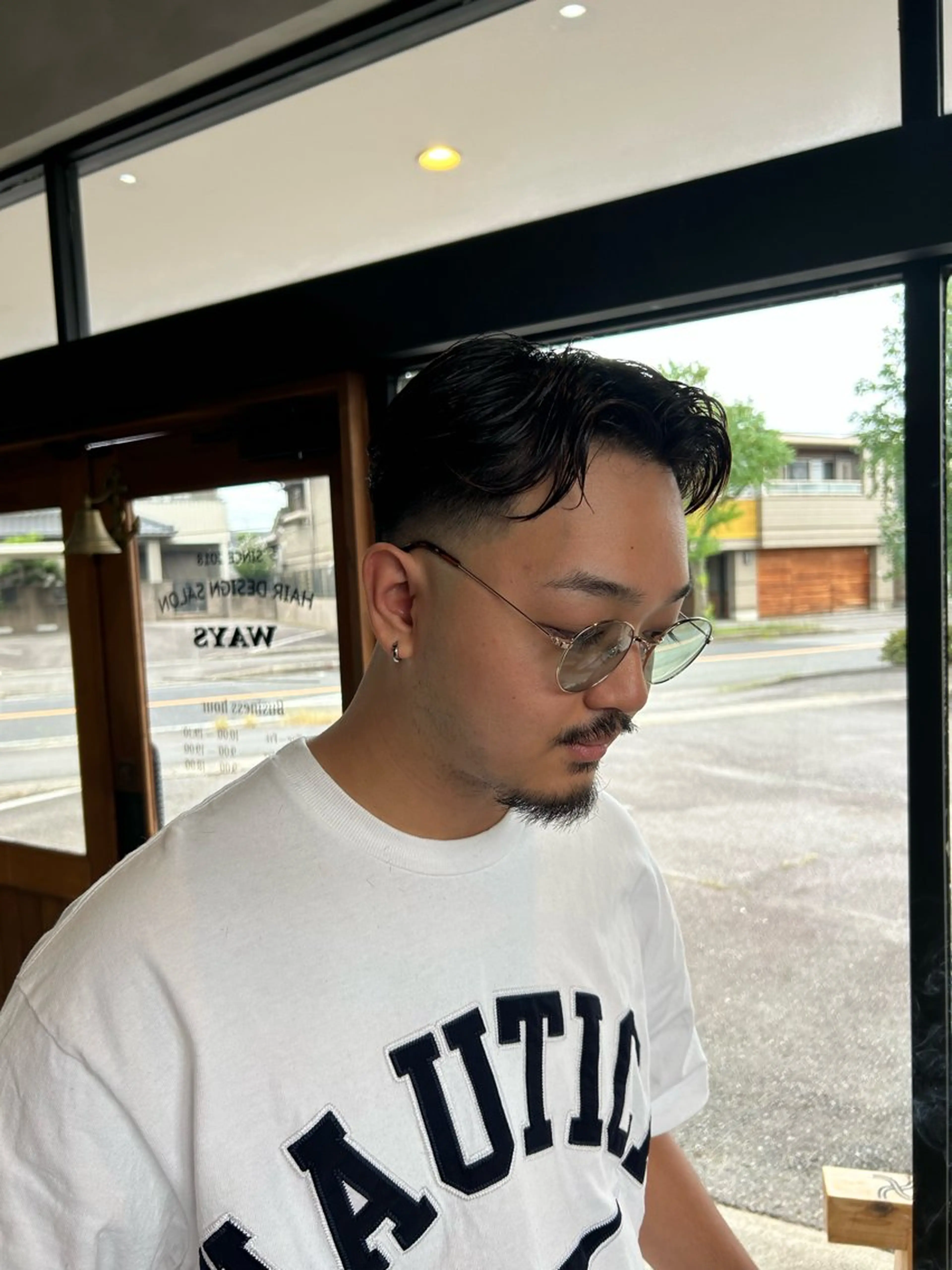 ショート パーマ メンズ センターパート 顔周りカット カット パーマ 🇺🇸メンズ特化 KYOYA💈のヘアスタイル