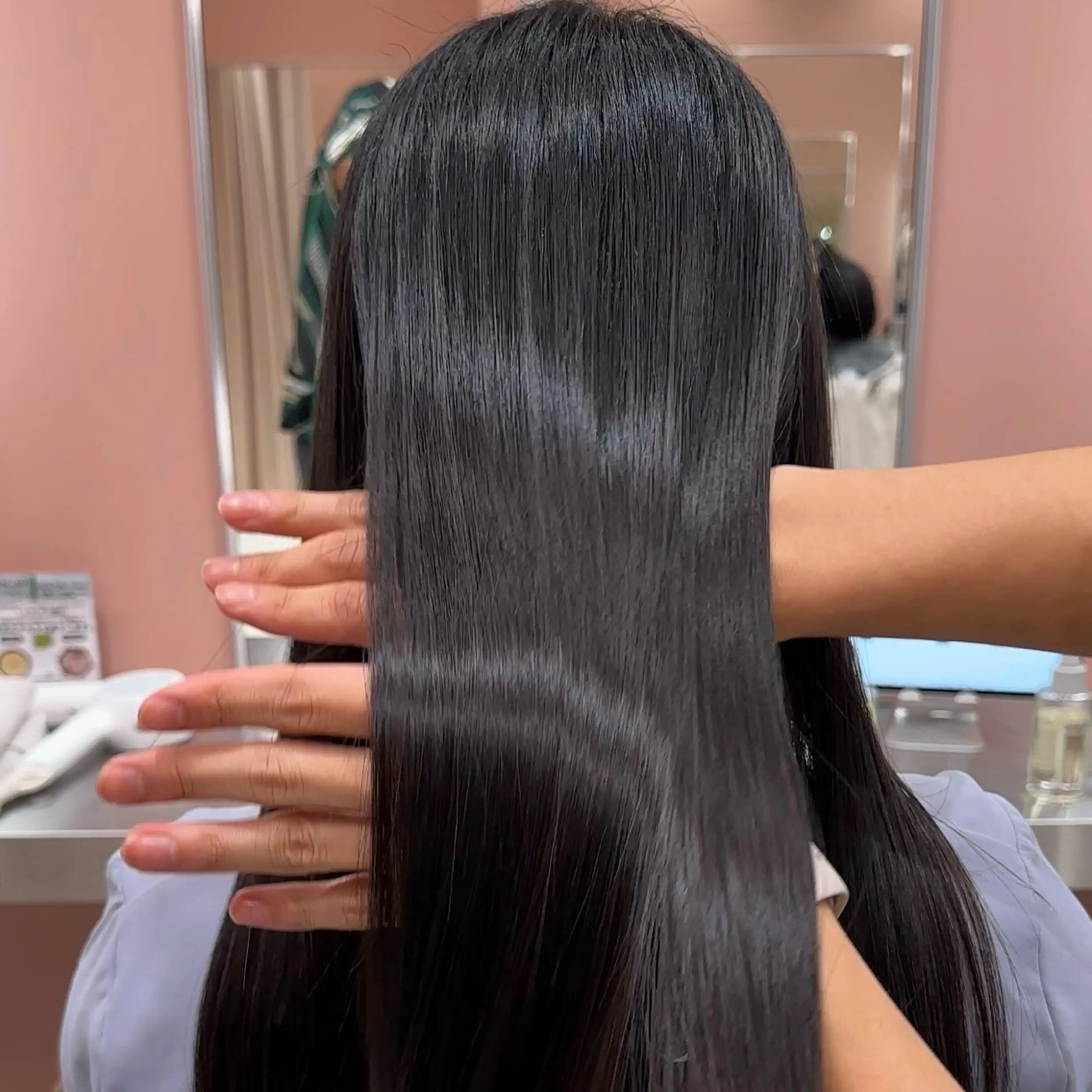 セミロング くせ毛 広がり・パサつき改善 /ツヤ美髪/こうたのヘアスタイル