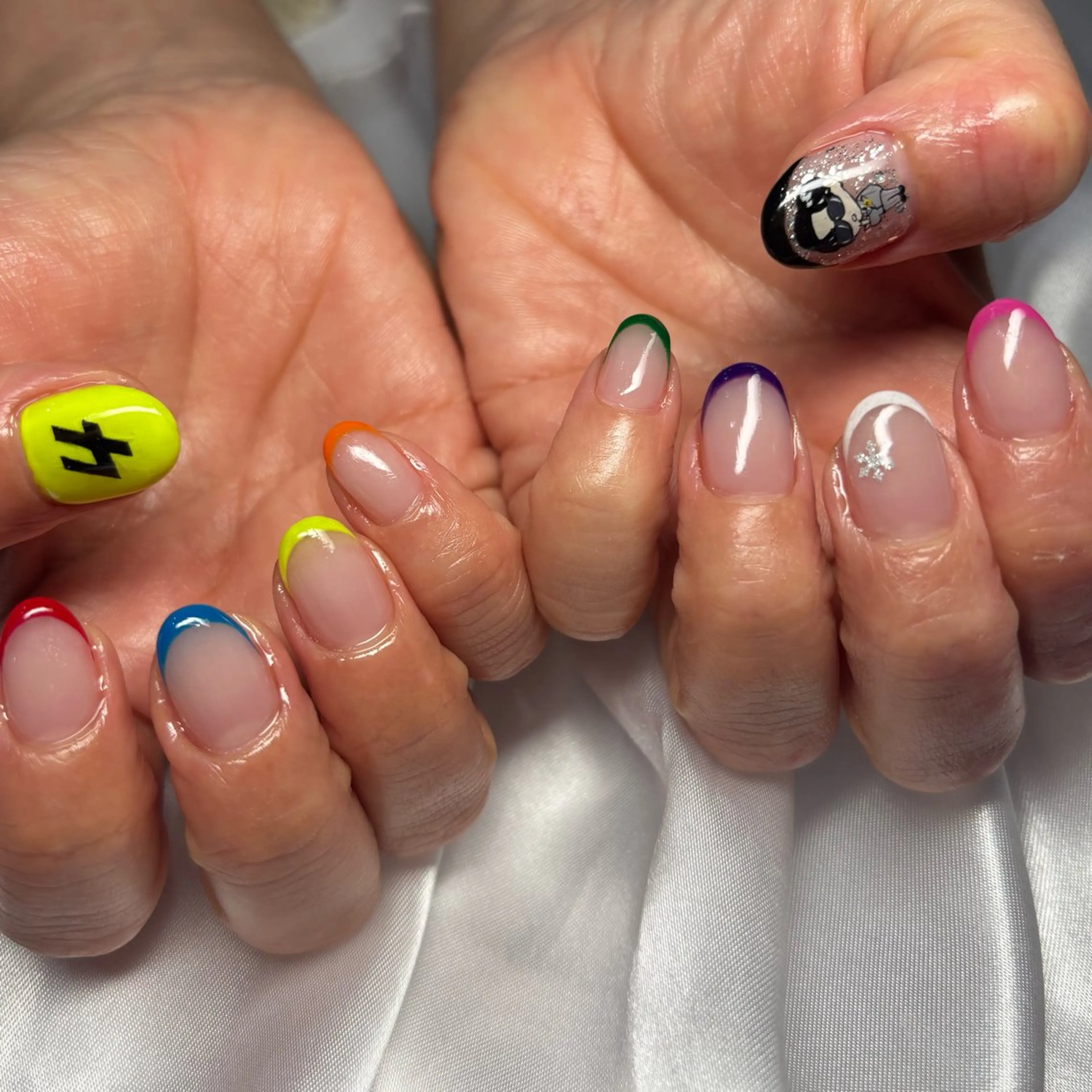 ネイル フレンチネイル ハンドネイル 💅Perfect Wink RUI🌈のネイルデザイン