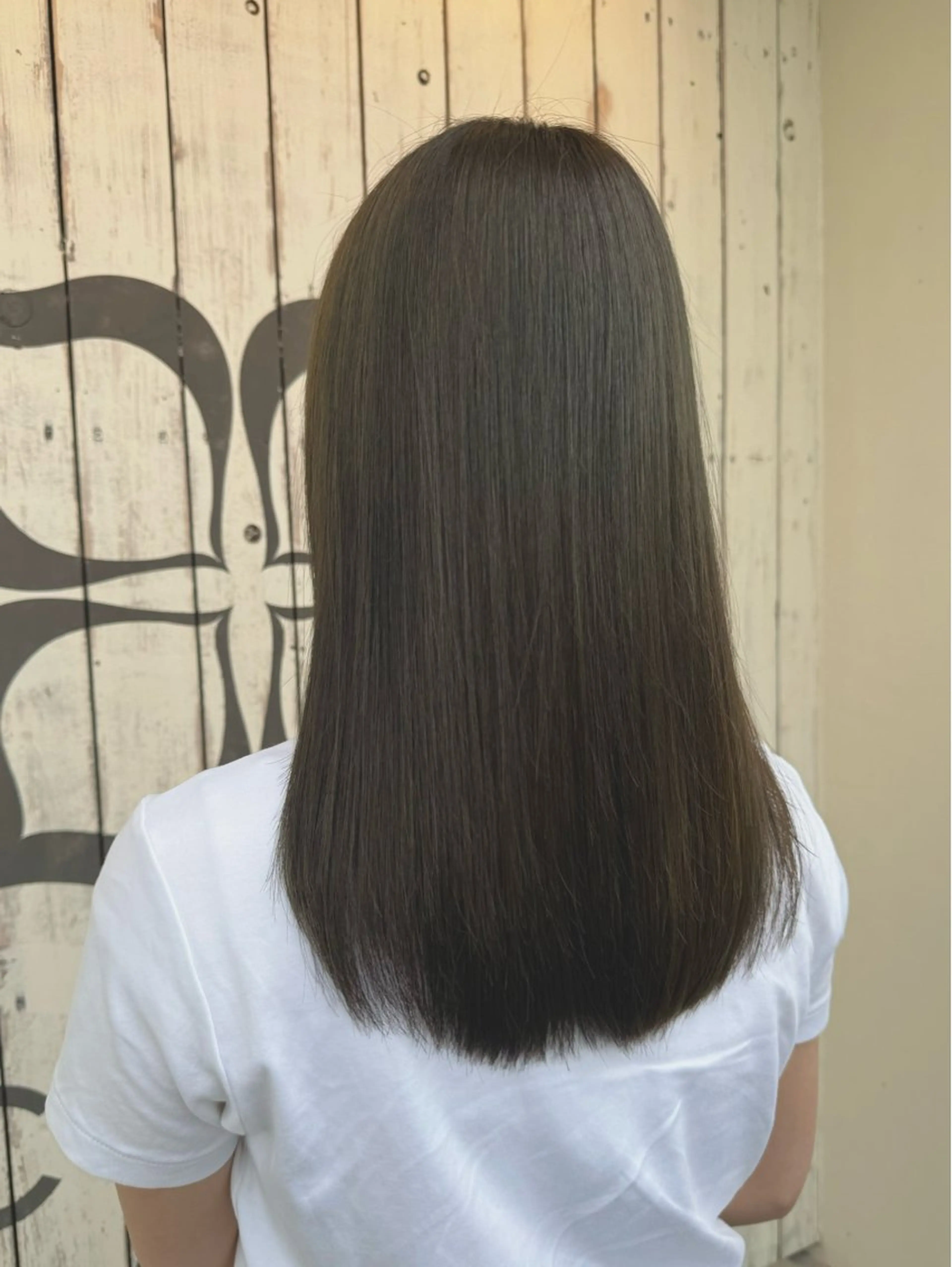 ロング カット ヘアカラー 中川 真帆のヘアスタイル