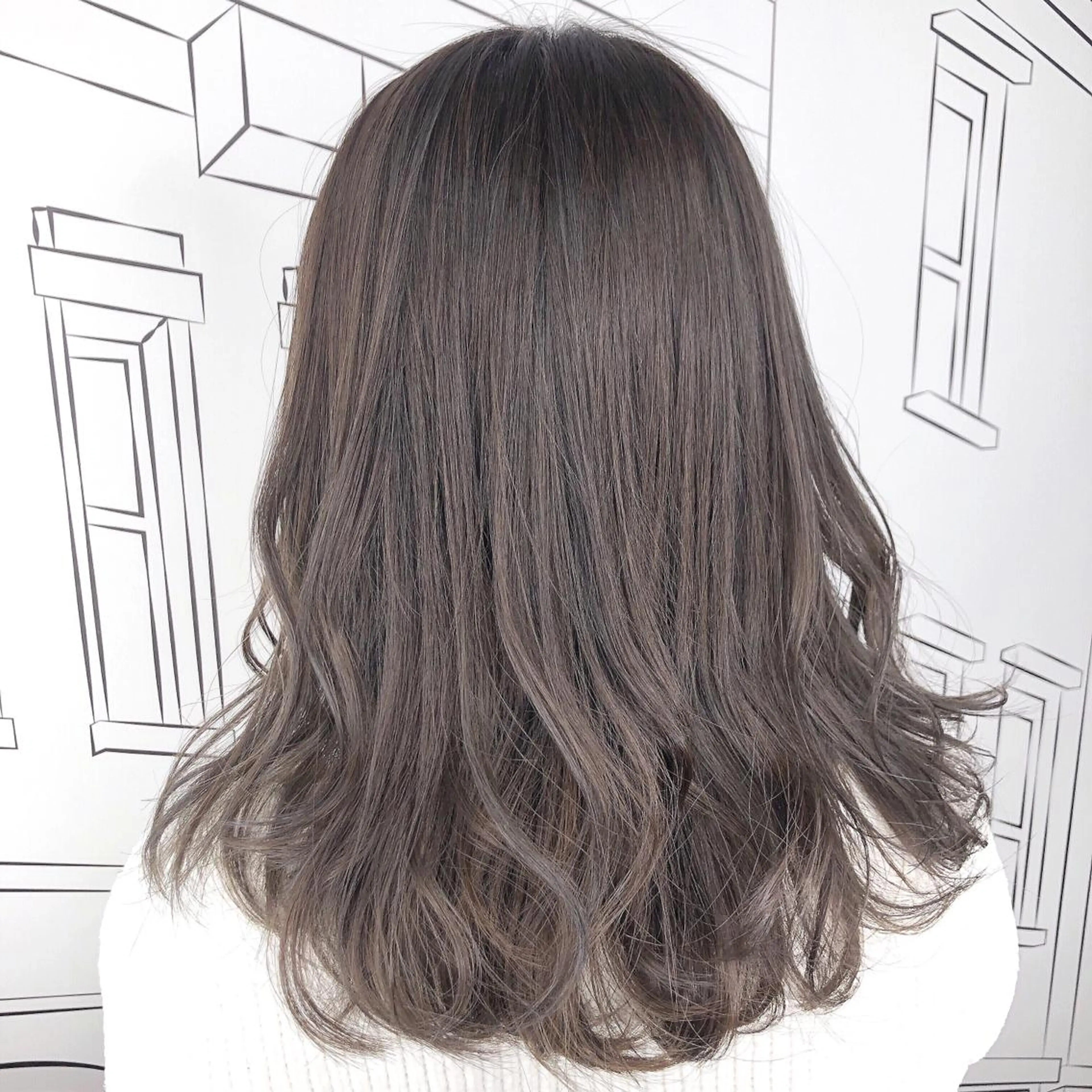 ミディアム カラー 透明感カラー TOMOKA 艶髪/透明感カラーのヘアスタイル