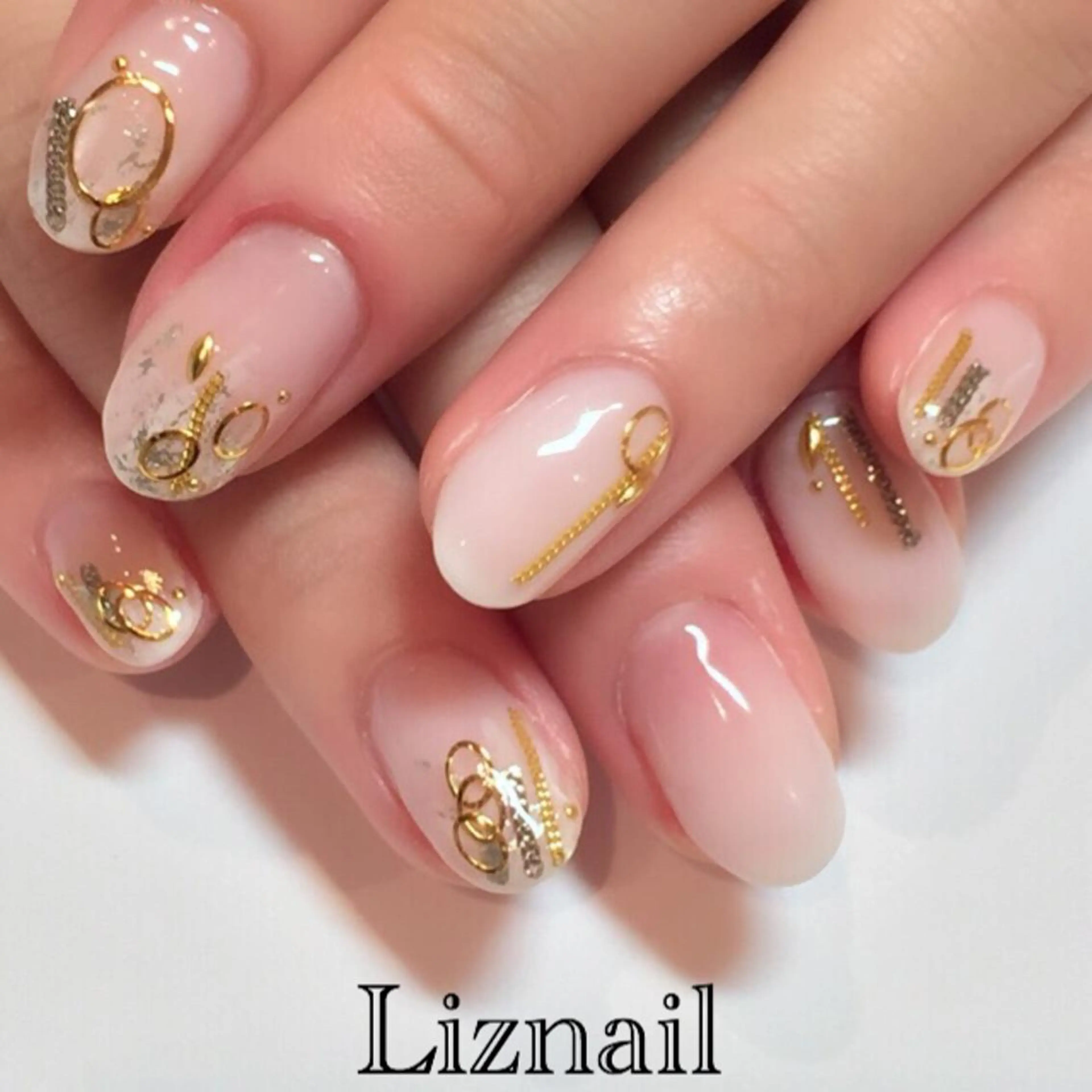 ネイル Rawr / saoriのネイルデザイン