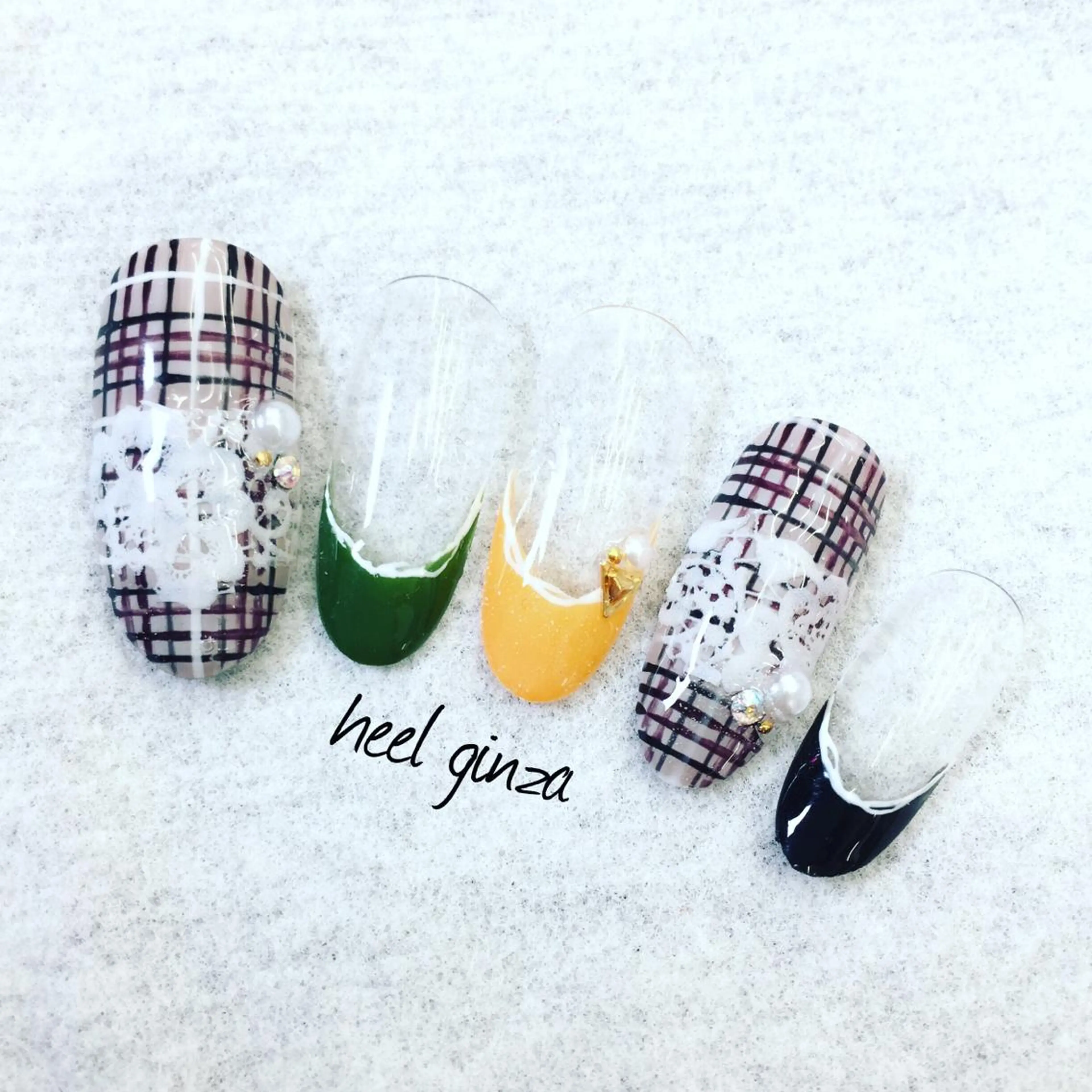 ネイル アニマル柄 レース miel nailのネイルデザイン