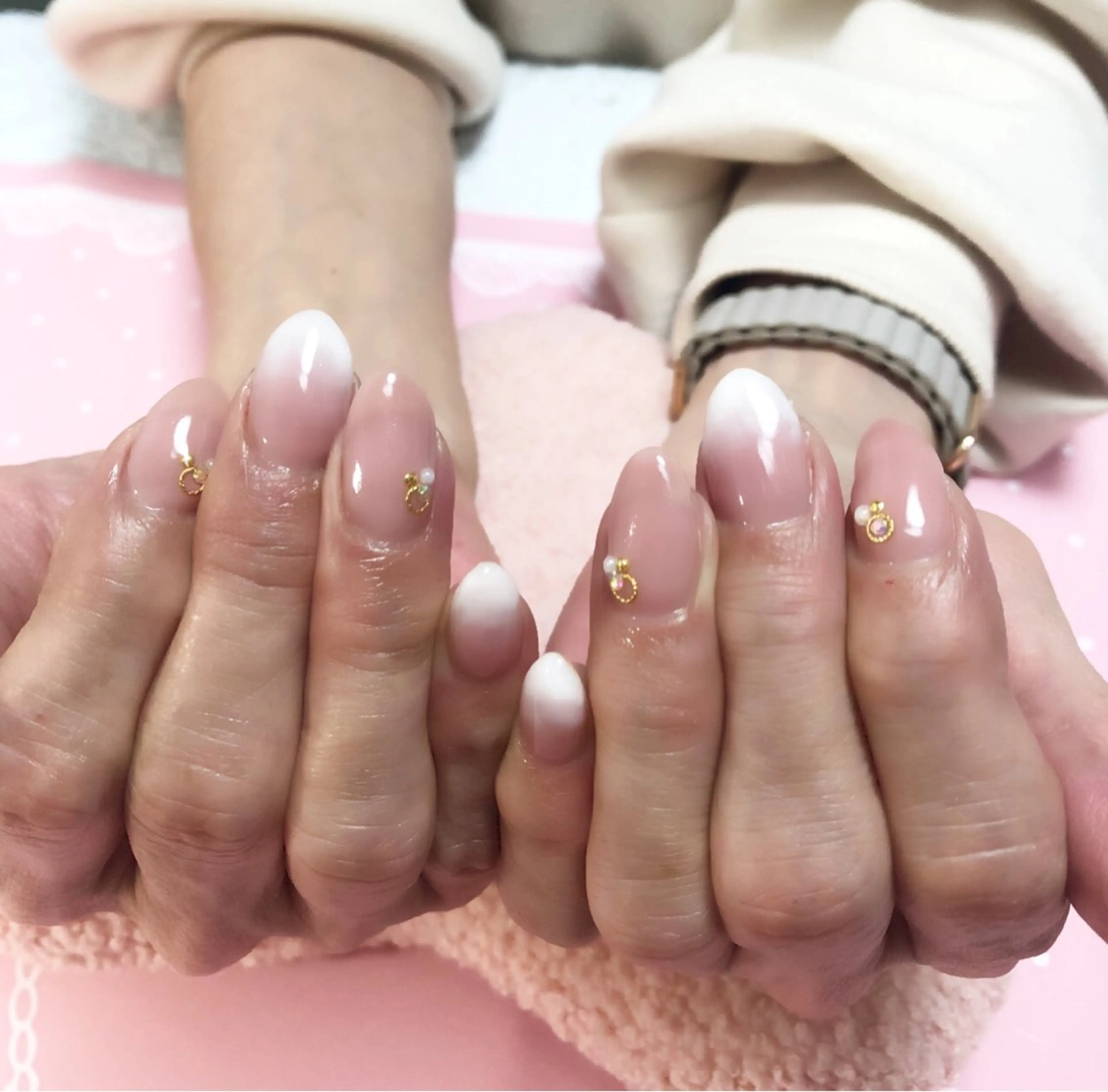 ネイル ＧＬAD グラットのネイルデザイン