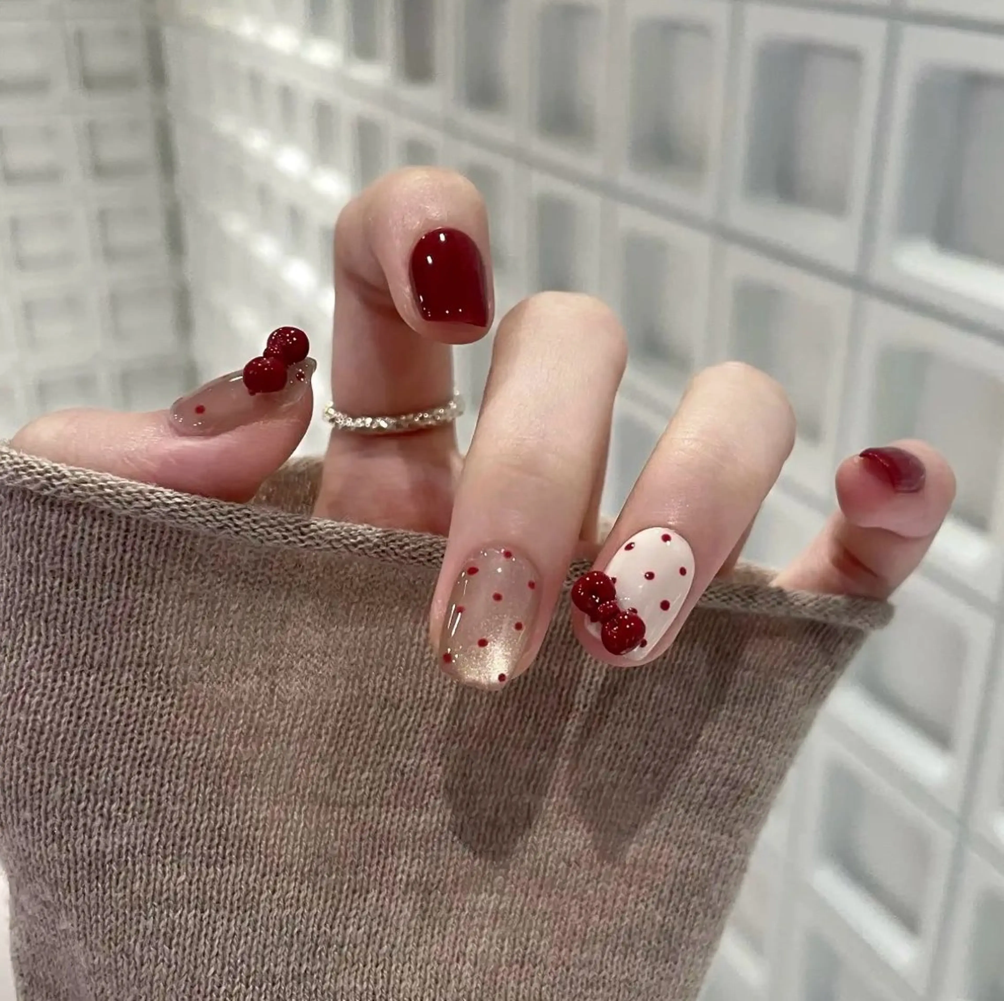 ネイル アートネイル チークネイル 長さ出し フレンチネイル ジェルネイル ハンドネイル NEW NAIL 池袋のネイルデザイン