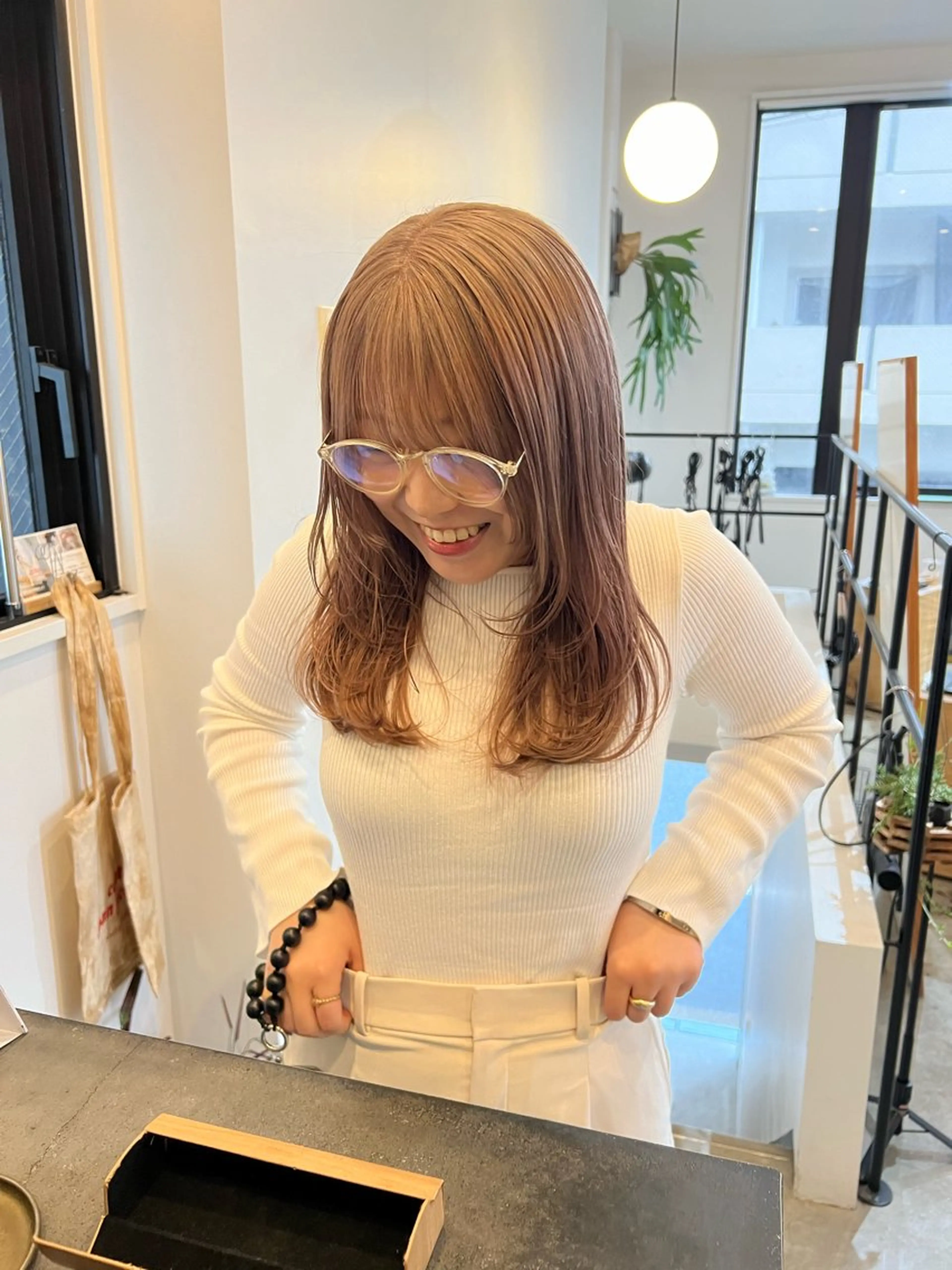 ロング the hinc所属・ami/大阪/暖色 /レイヤーカットのヘアスタイル