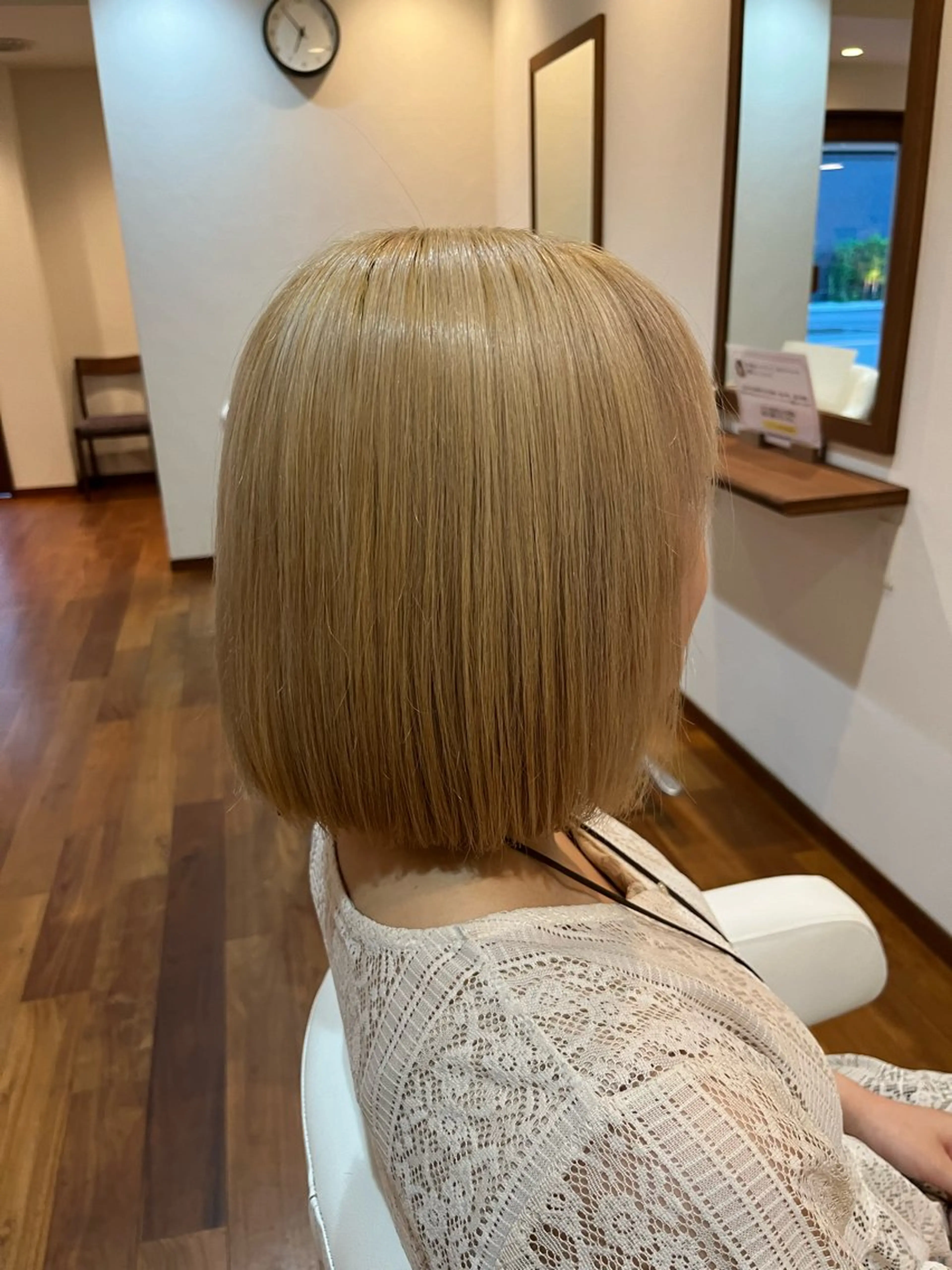 ショート カラー ハイトーンカラー ボブ 今在家 玲【艶髪スト レート/メンズ】のヘアスタイル