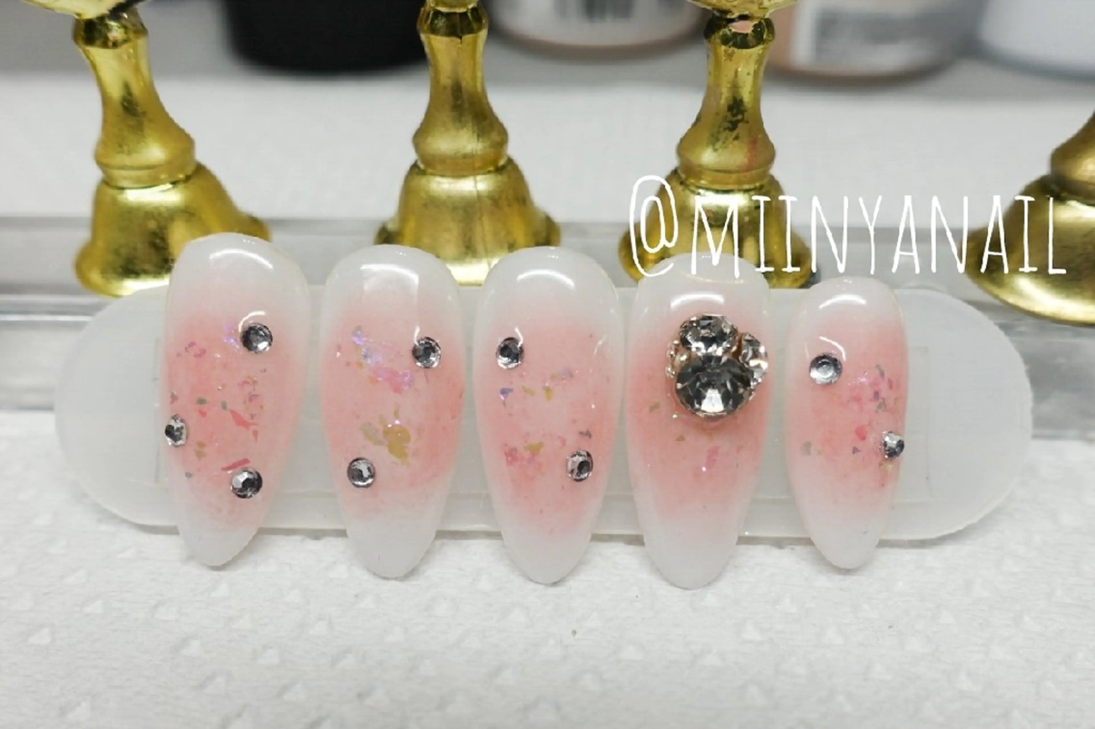 ネイル ハンドネイル miinyanail ミーニャネイルのネイルデザイン