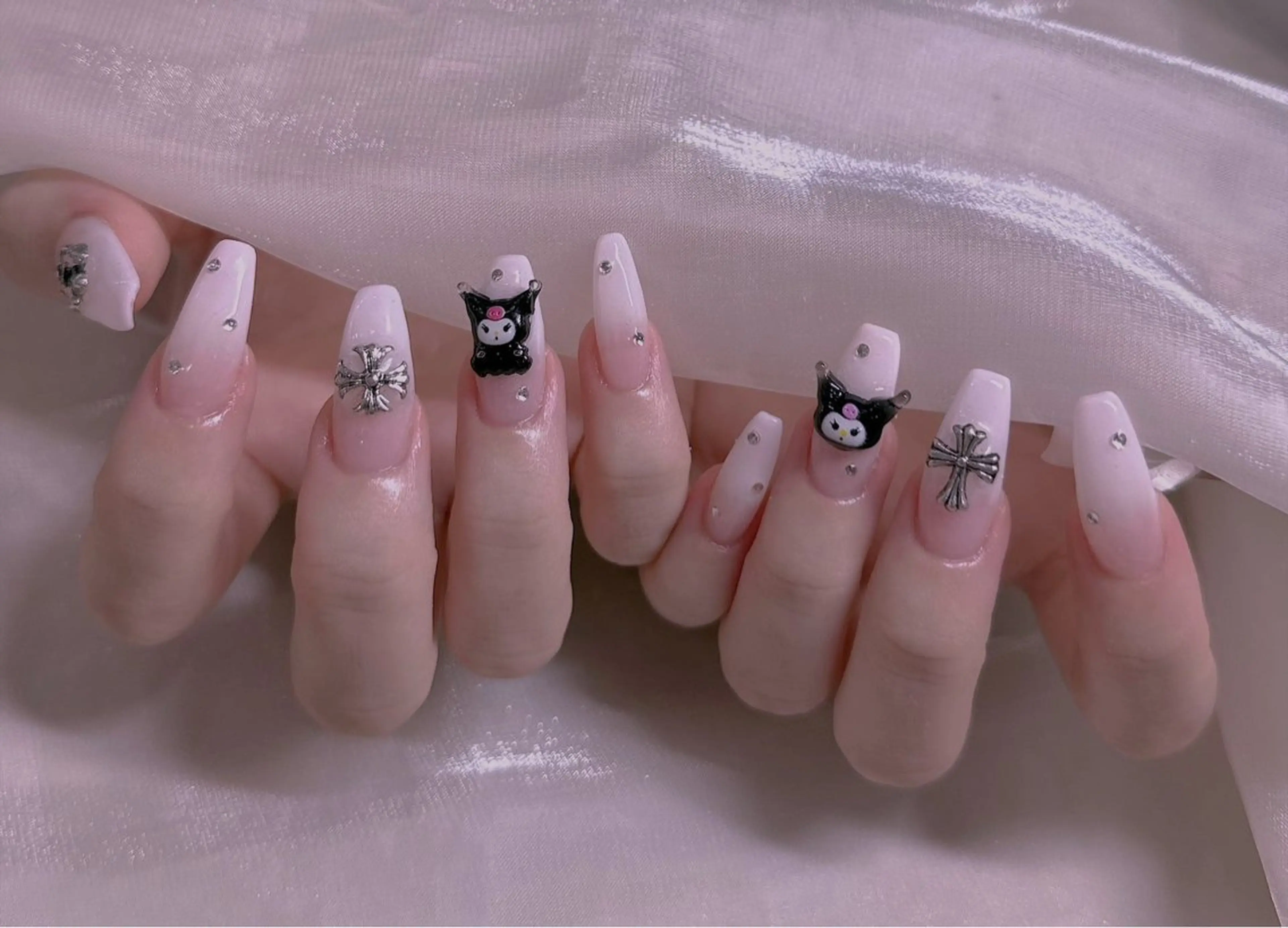 ネイル 美爪パラジェル導入店 Sunnilyのネイルデザイン