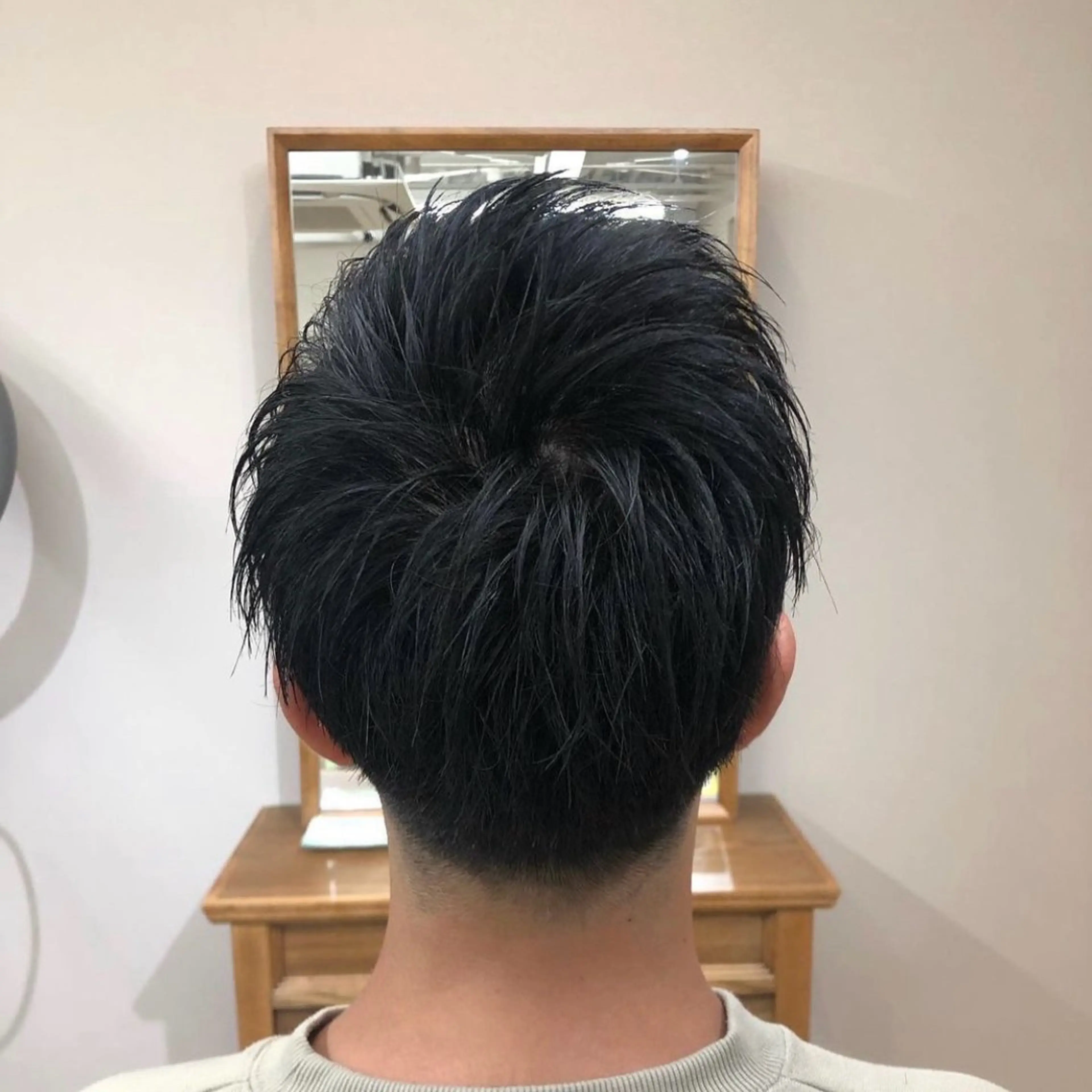 ショート メンズ 西山 良波のヘアスタイル