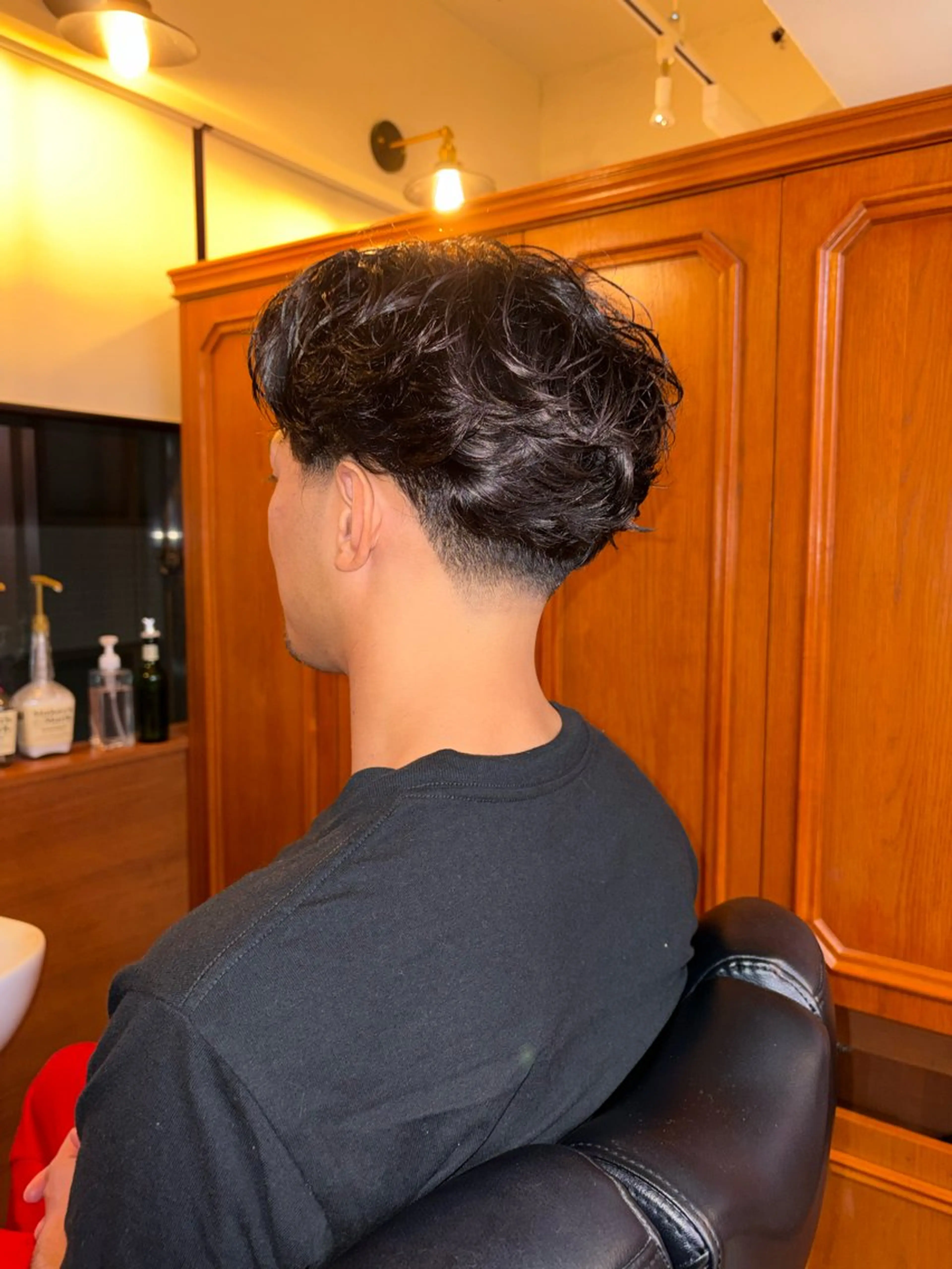ショート メンズ フェードカット 刈り上げ 佐藤 友晟のヘアスタイル