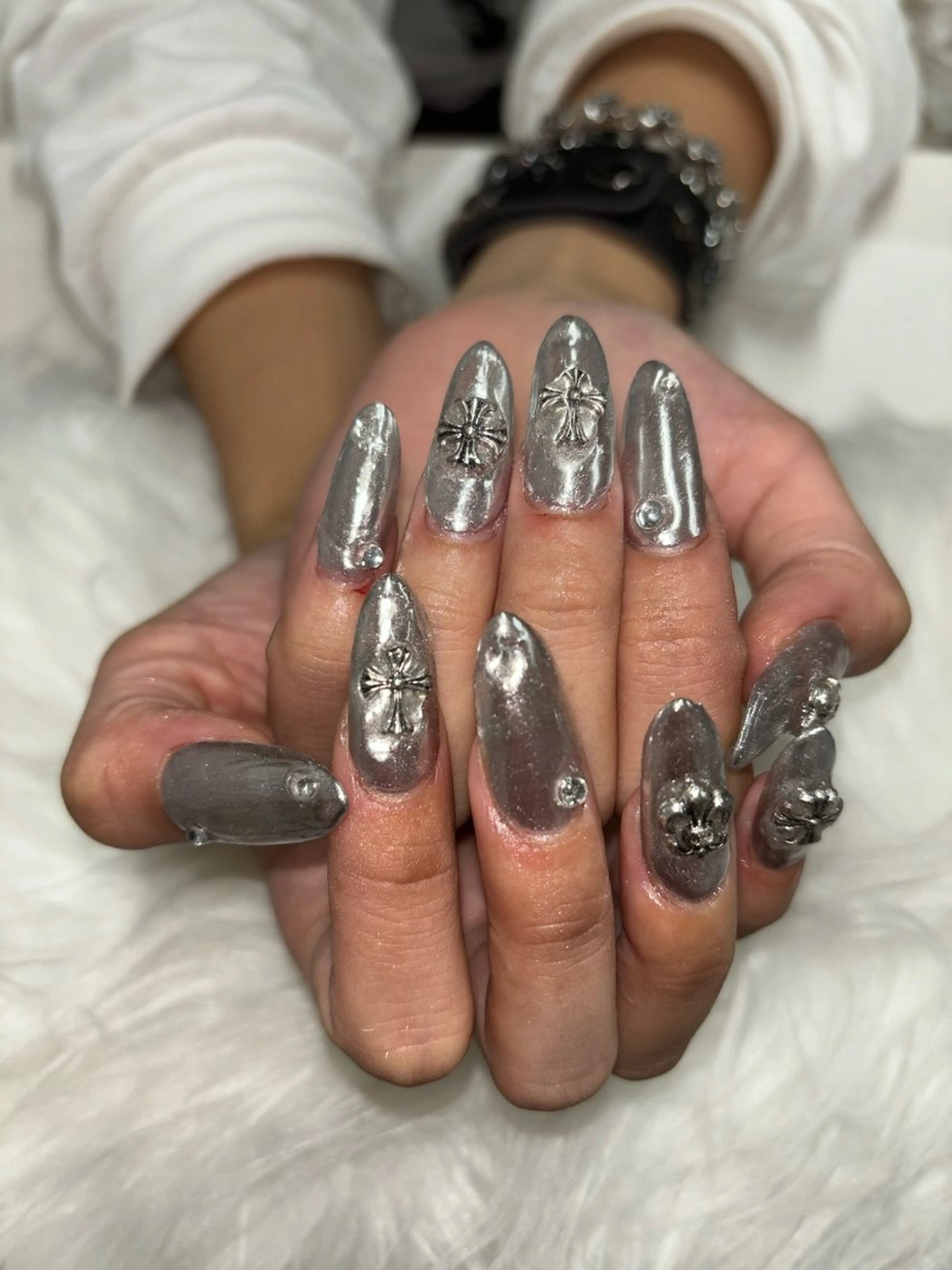 ネイル Roveil所属・佐藤　Roveil 勾当台公園駅徒歩5分のネイルデザイン