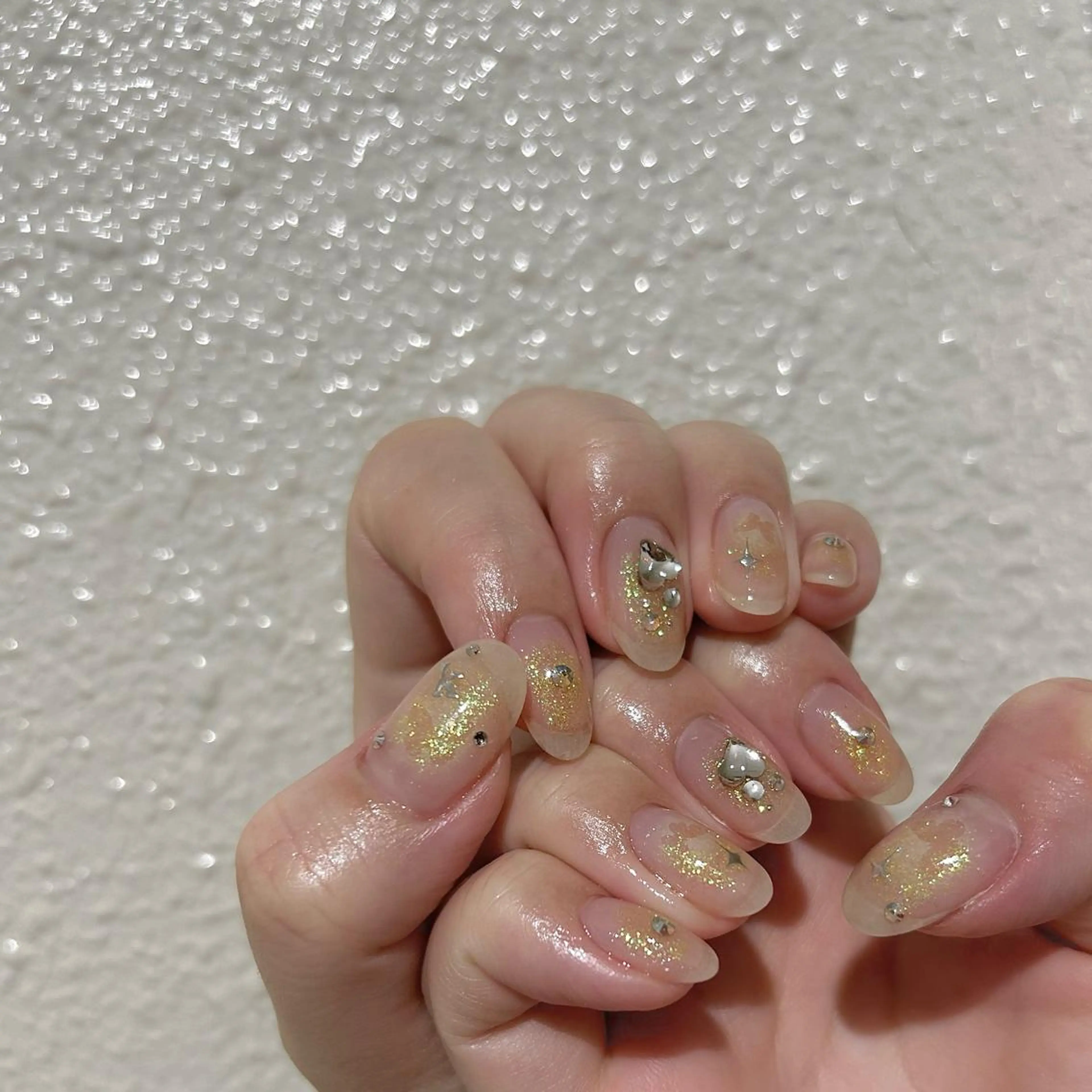 ネイル チークネイル ラメ(グリッター) パラあり！フィルイン 美フォルムのネイルデザイン