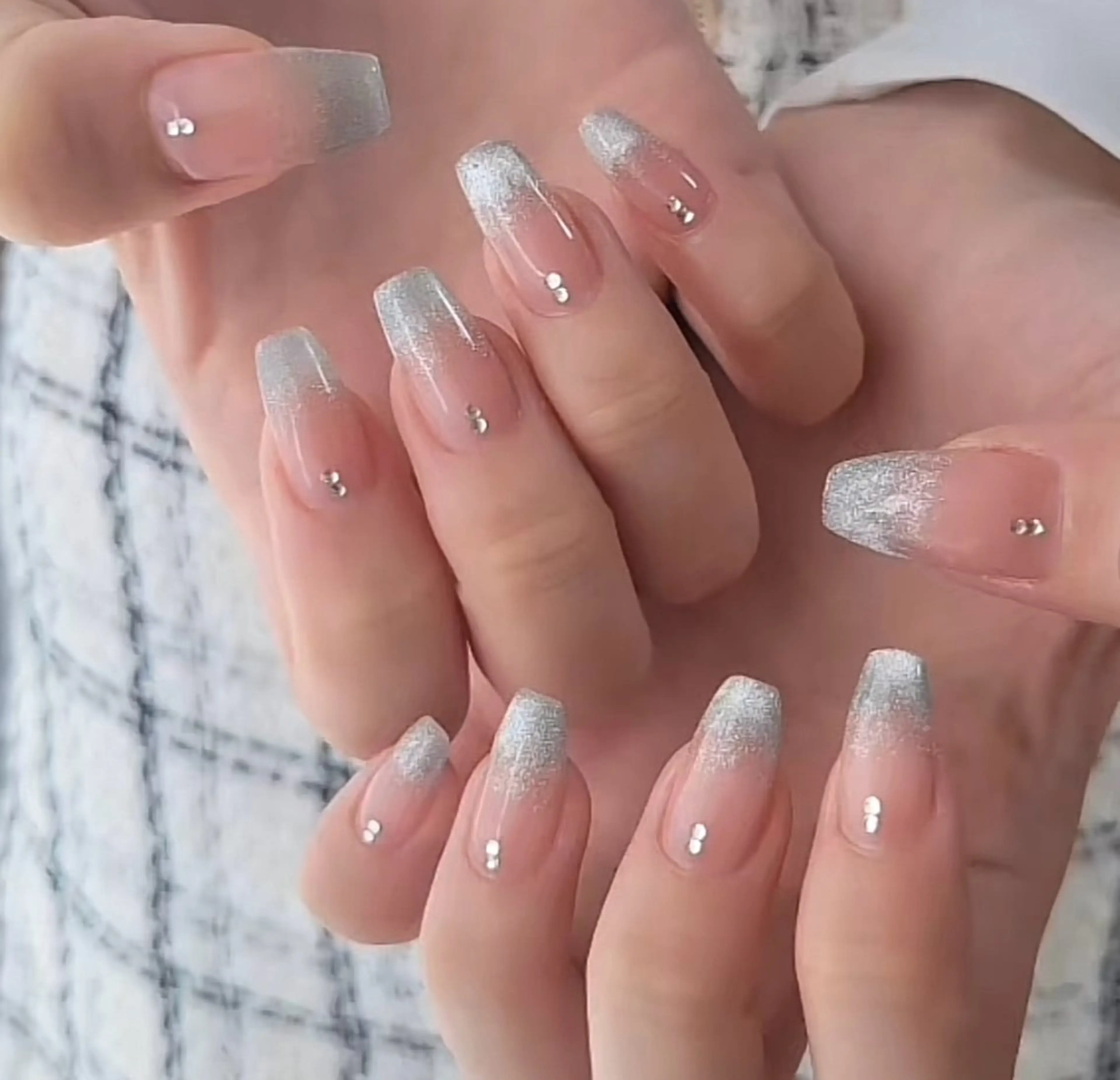 マグネットグラデーション/カラーグラデーション　( ジェルオフ無料 )の写真