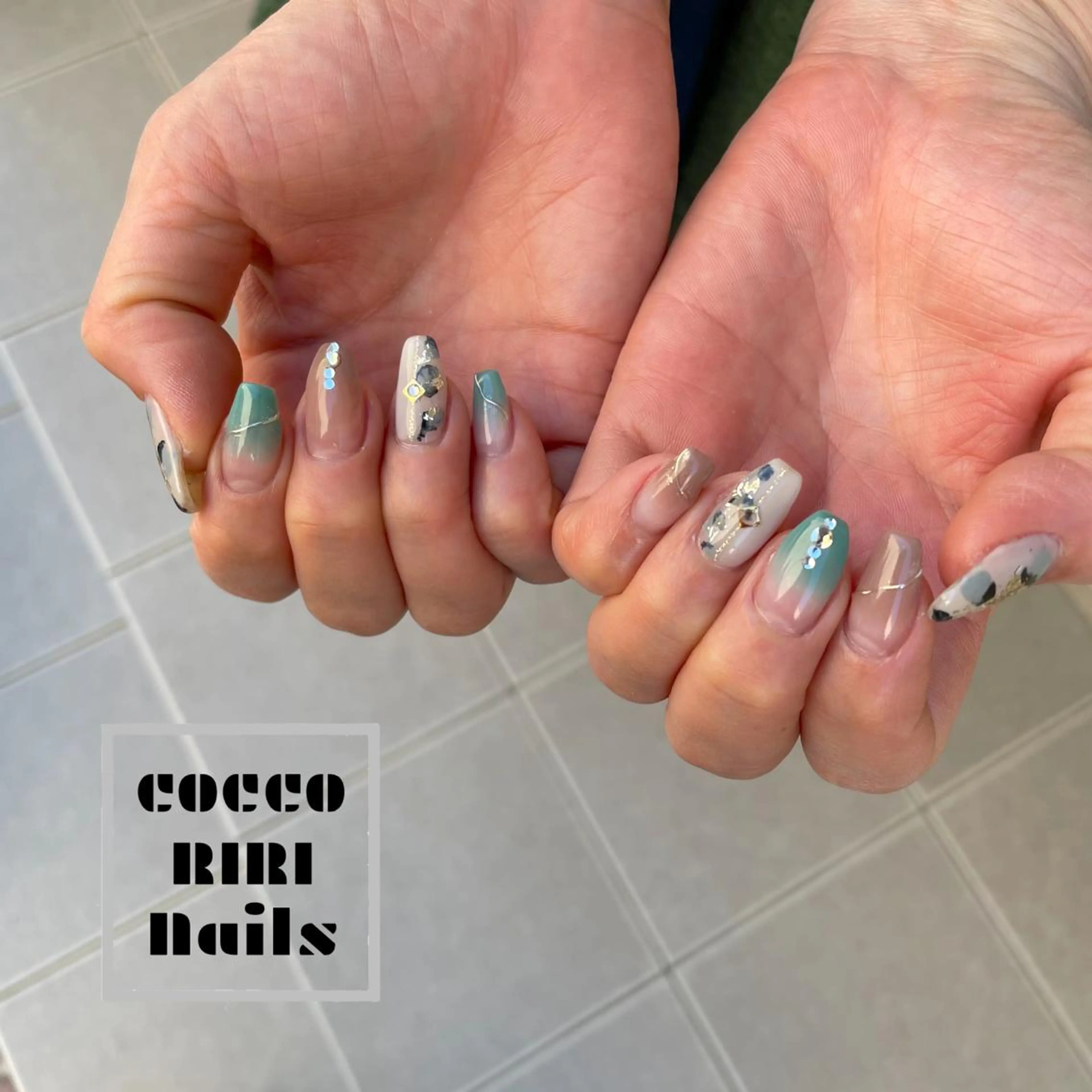 ネイル アートネイル フットネイル ジェルネイル ミラーネイル ニュアンスネイル ensowa✱laf NAILのネイルデザイン