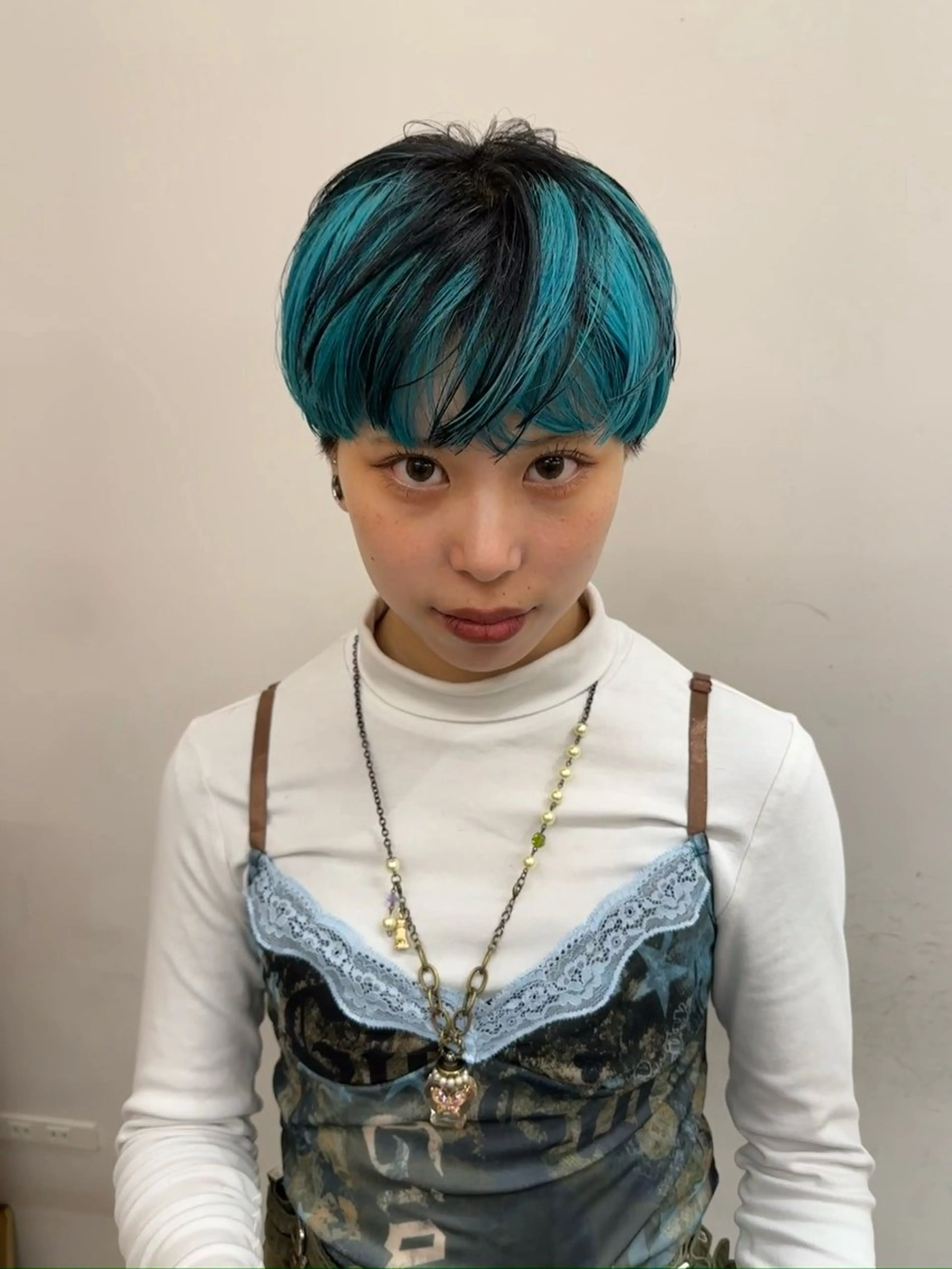 ショート カラー 한국에English OK🌼unaのヘアスタイル