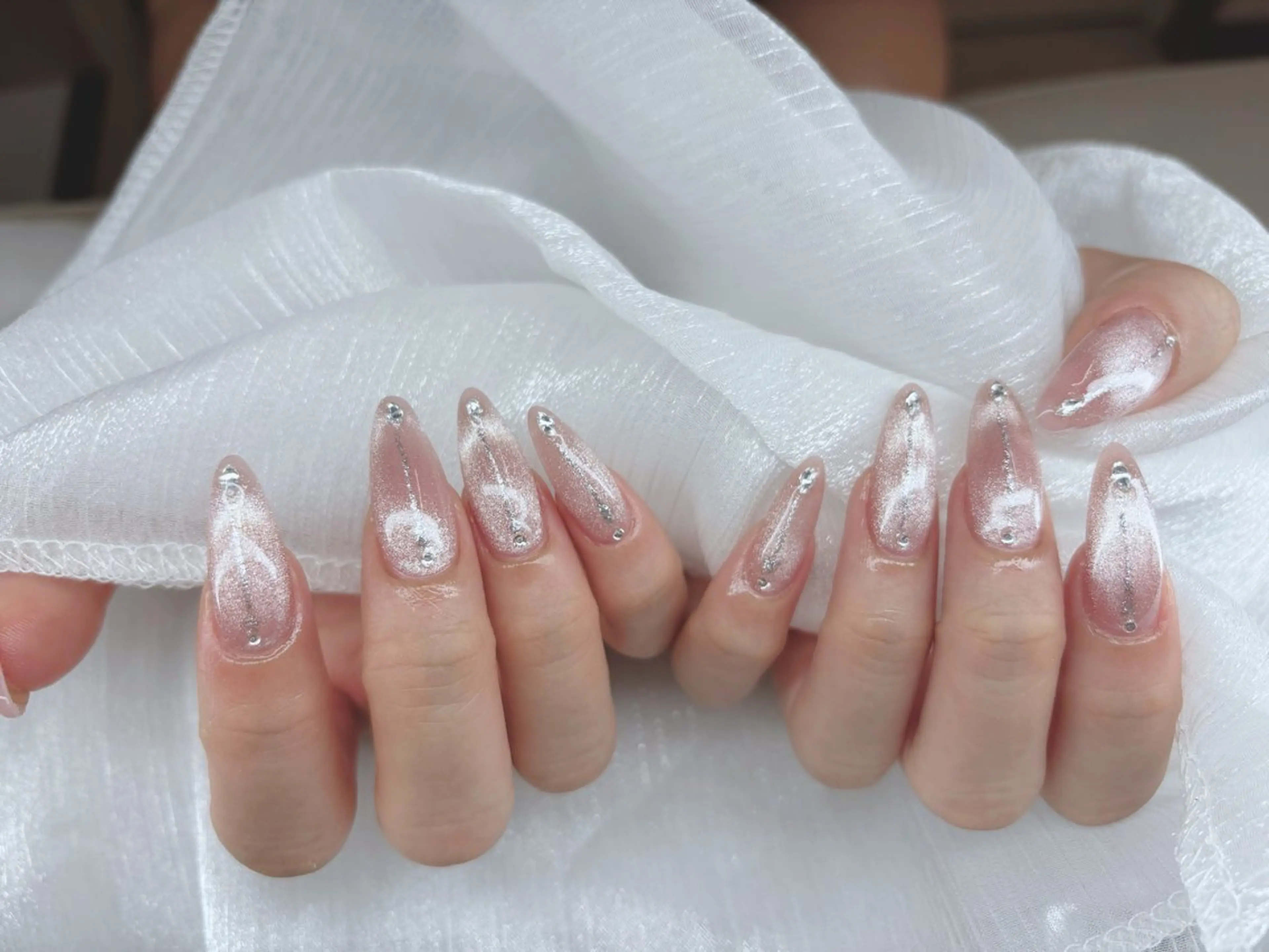 ネイル オーロラネイル ブルー チークネイル フットネイル フレンチネイル Haru Kaori 渋谷のネイルデザイン