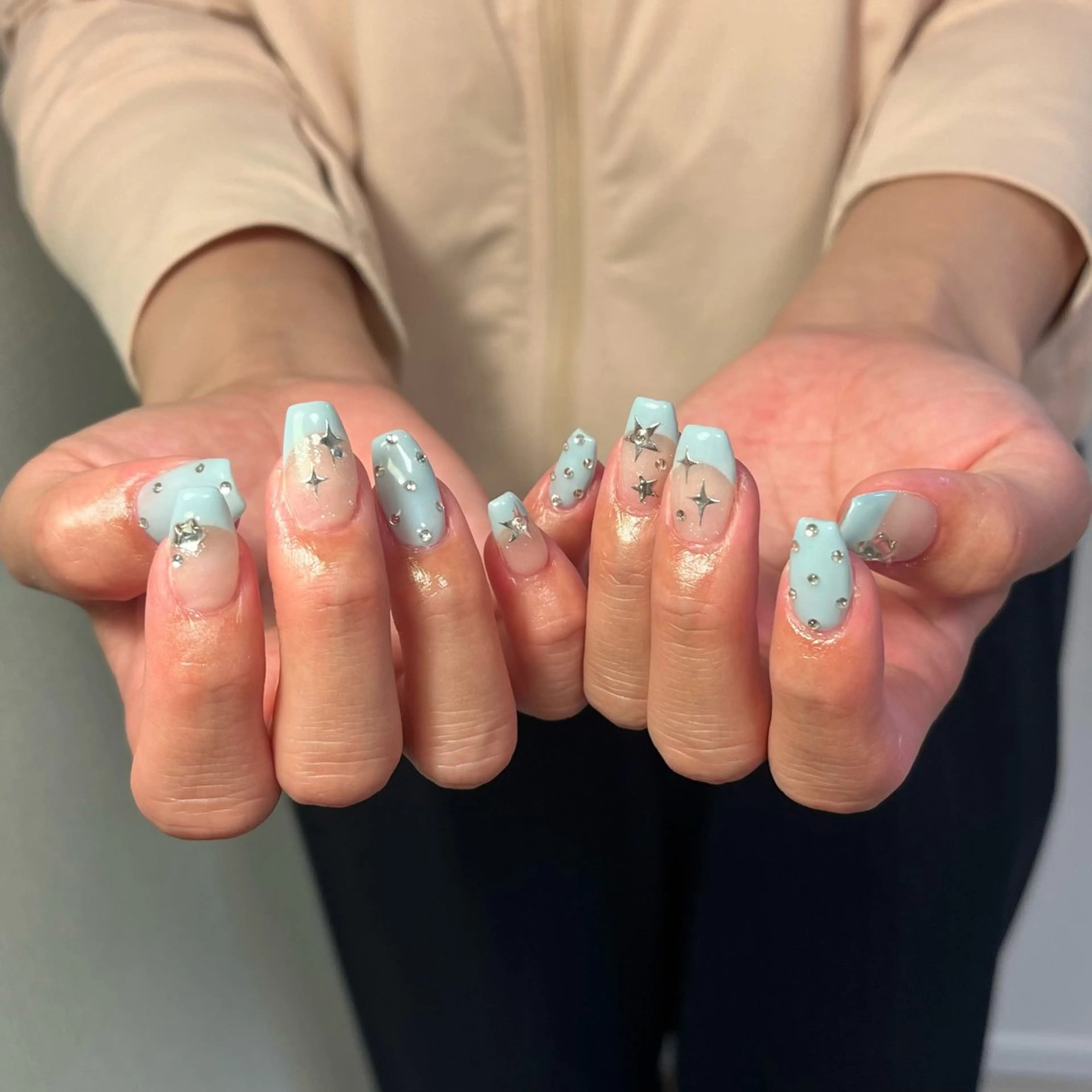 ネイル ハンドネイル フットネイル neroria nailのネイルデザイン