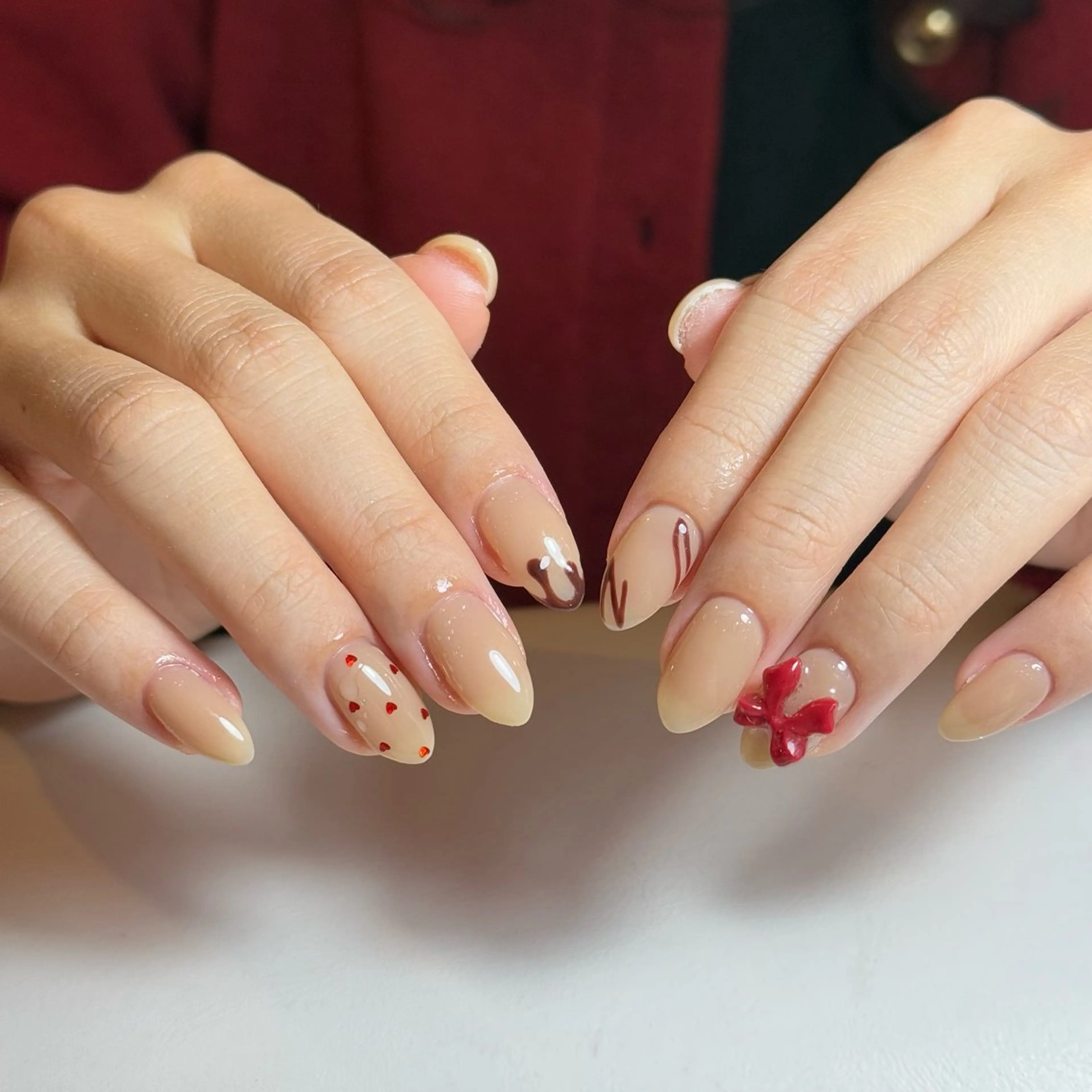 ネイル チークネイル フレンチネイル グラデーション キラキラネイル 韓国ネイル ハンドネイル Risa_ Nailのネイルデザイン