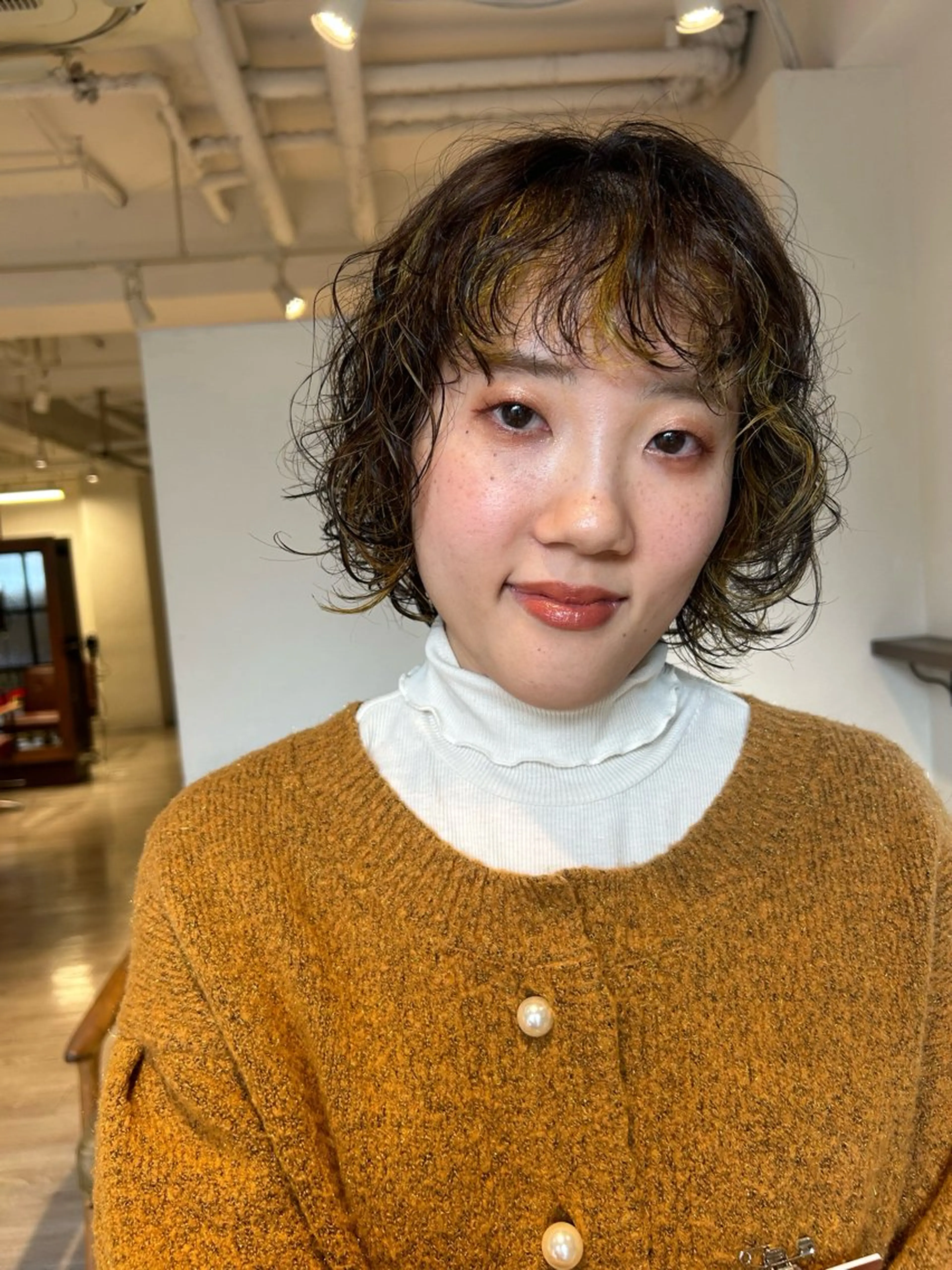 ショート カラー デザインカラー ハイライトカラー ハイライト カラーリスト IKUHOのヘアスタイル