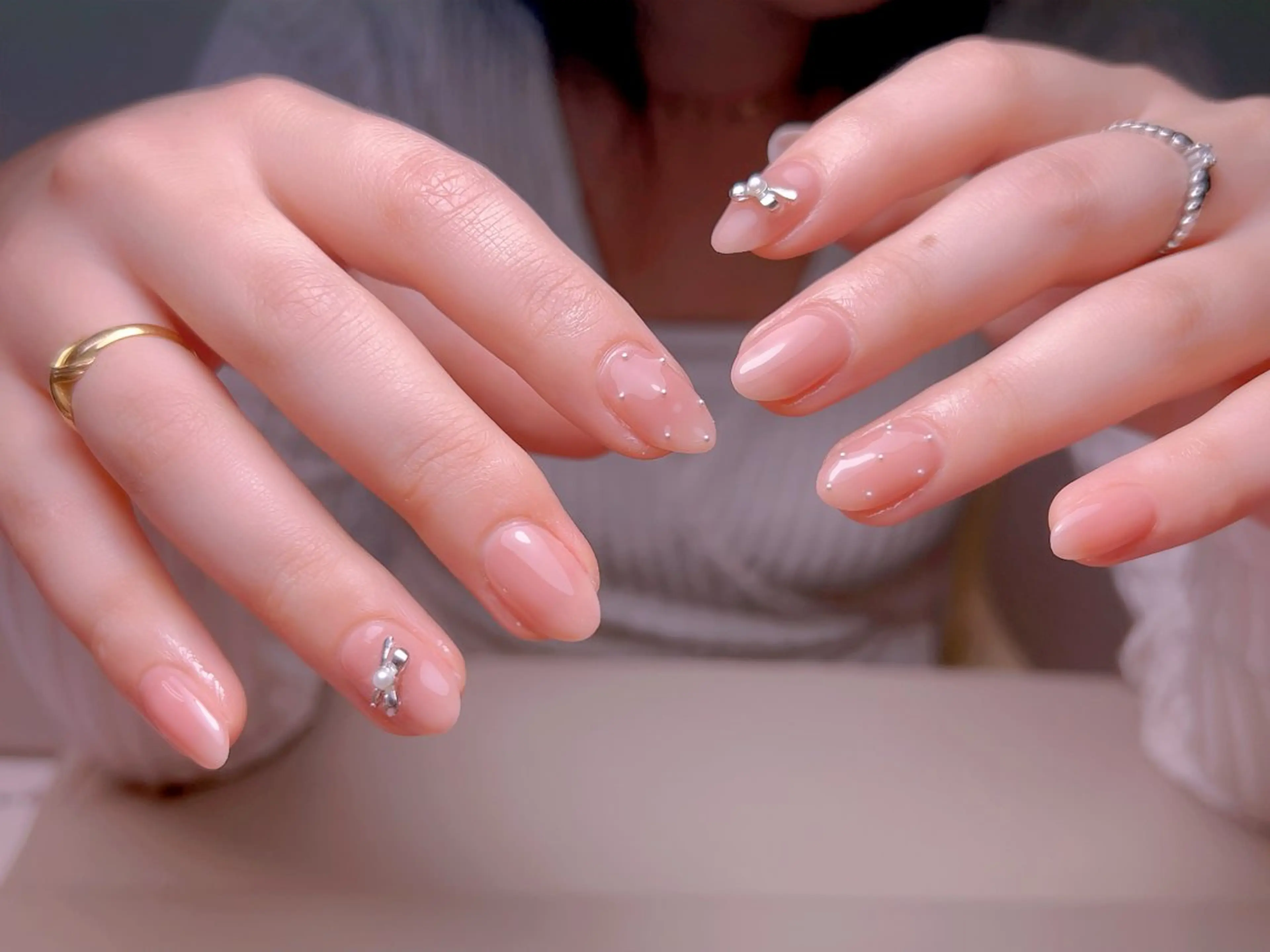 ネイル フレンチネイル ジェルネイル グラデーション 韓国ネイル マグネットネイル ハンドネイル 【長さ出し】 IRIS NAILのネイルデザイン