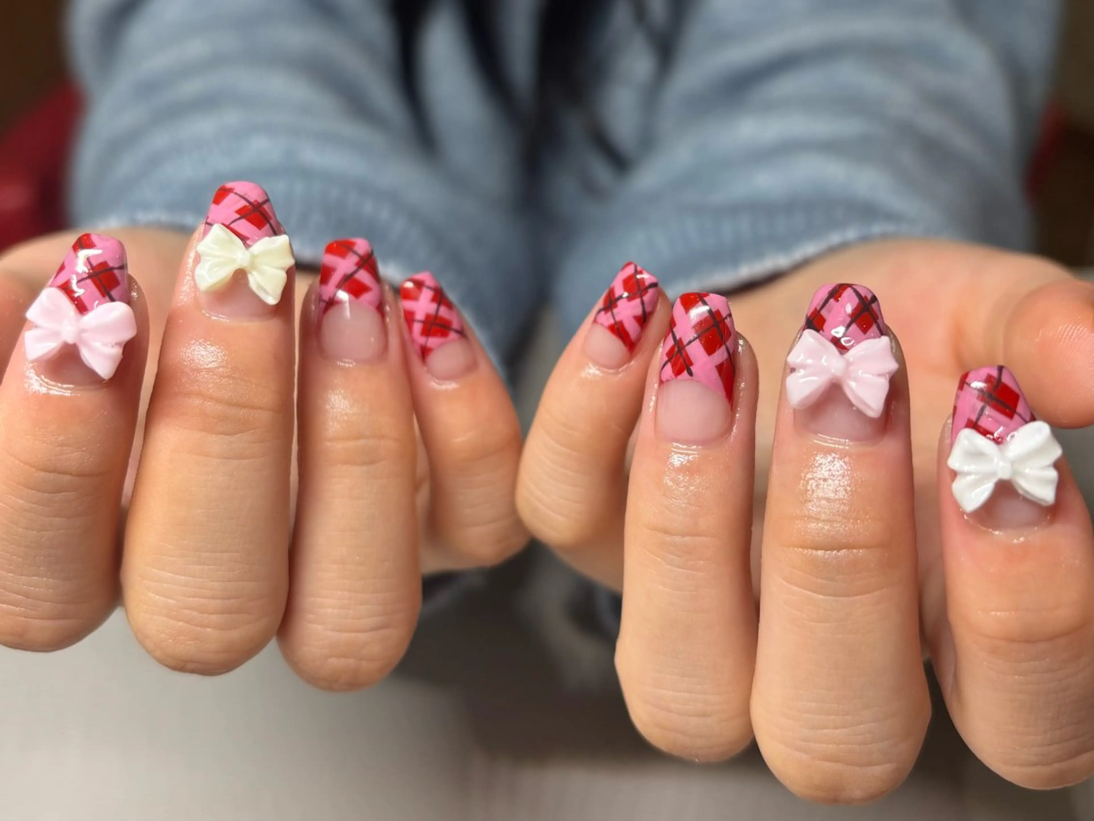 ネイル 🫧ユキ🫧 持込OK/平日夜&土のネイルデザイン