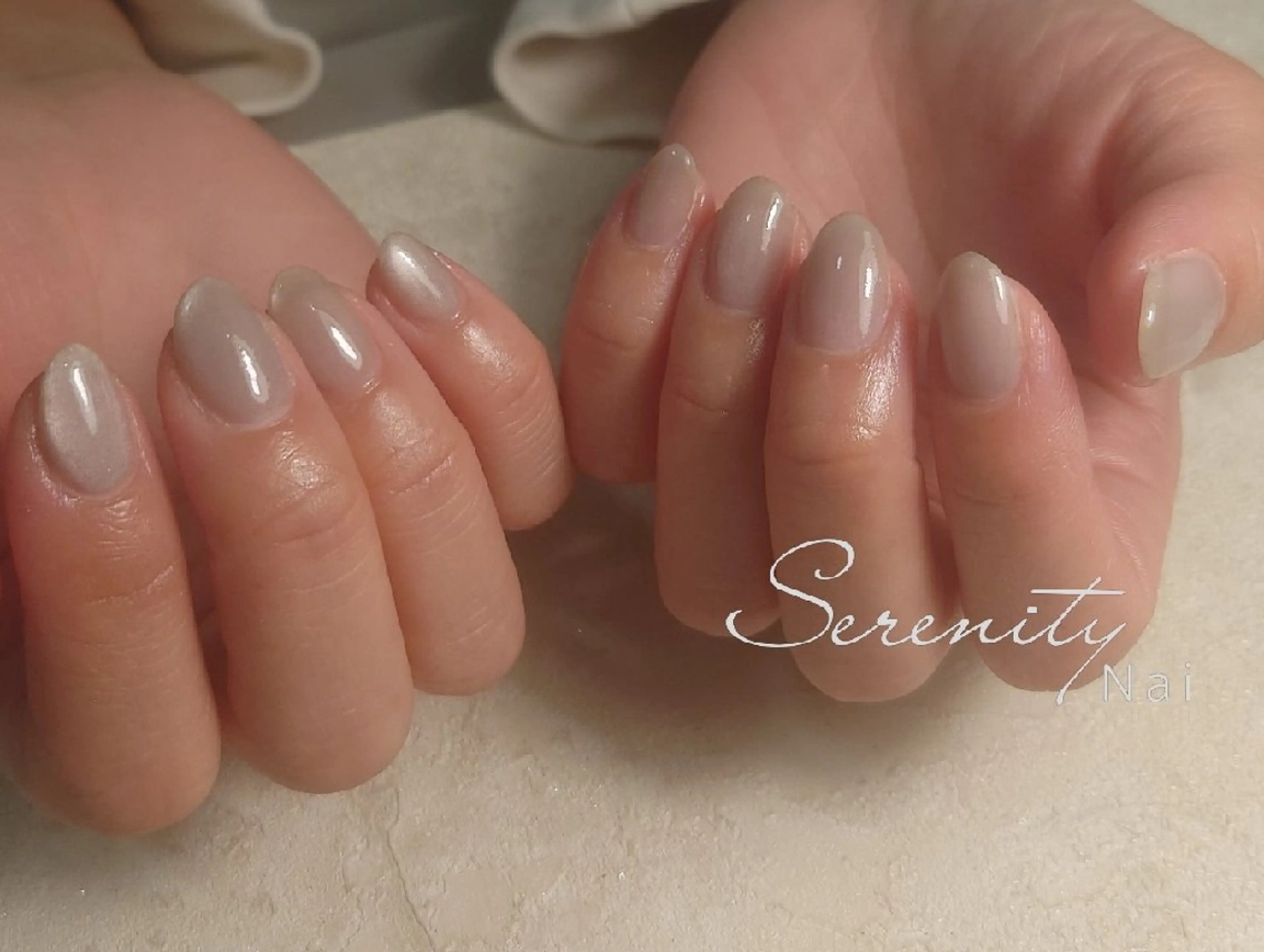 ネイル キラキラネイル マグネットネイル マグネットワンカラー ワンカラーネイル ハンドネイル nail  serenityのネイルデザイン