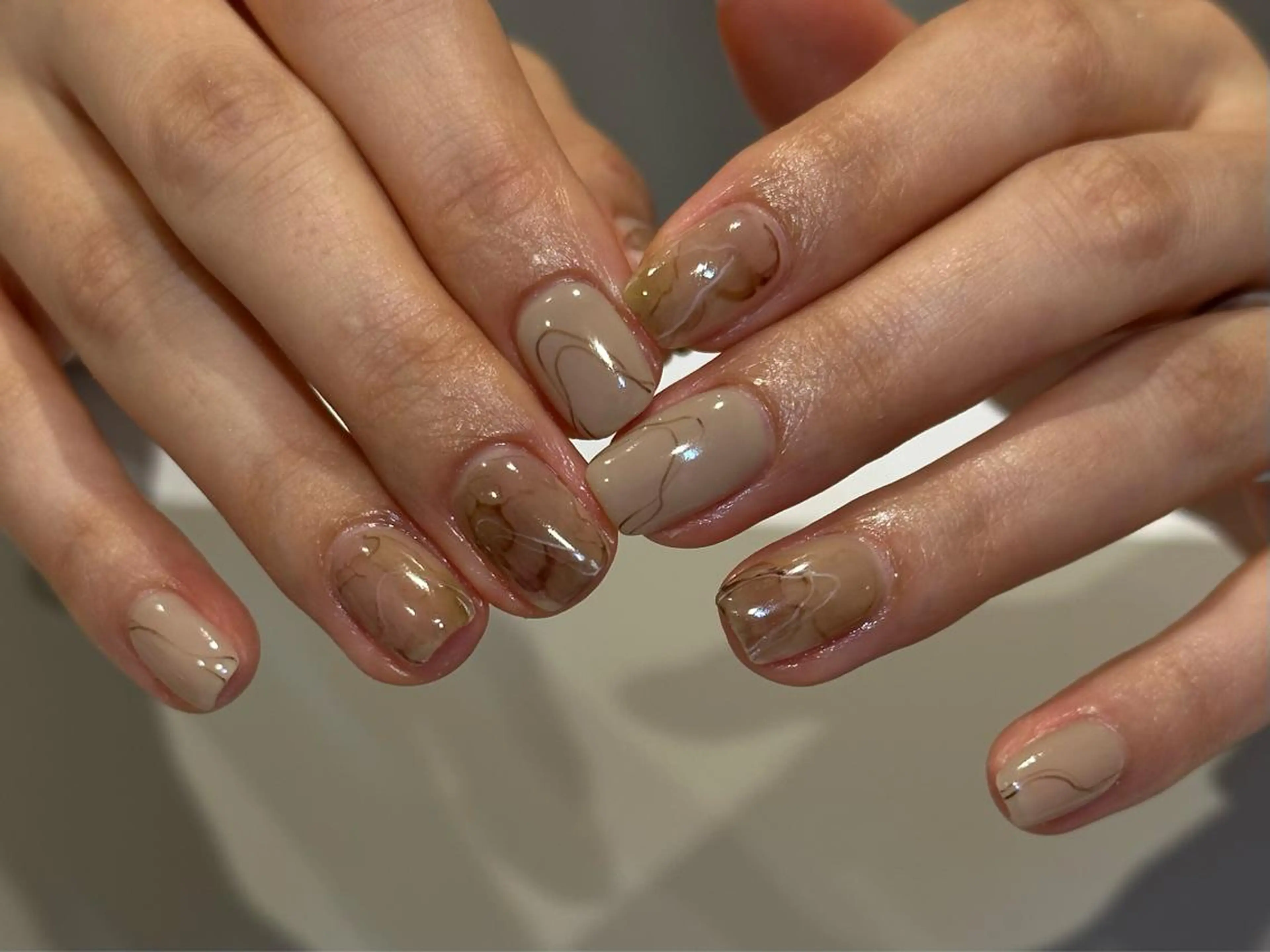 ショート カラー パーマ ヘアアレンジ メンズ キッズ ネイル マツエク・マツパ ワンカラーネイル ハンドネイル ar. harajukuのネイルデザイン