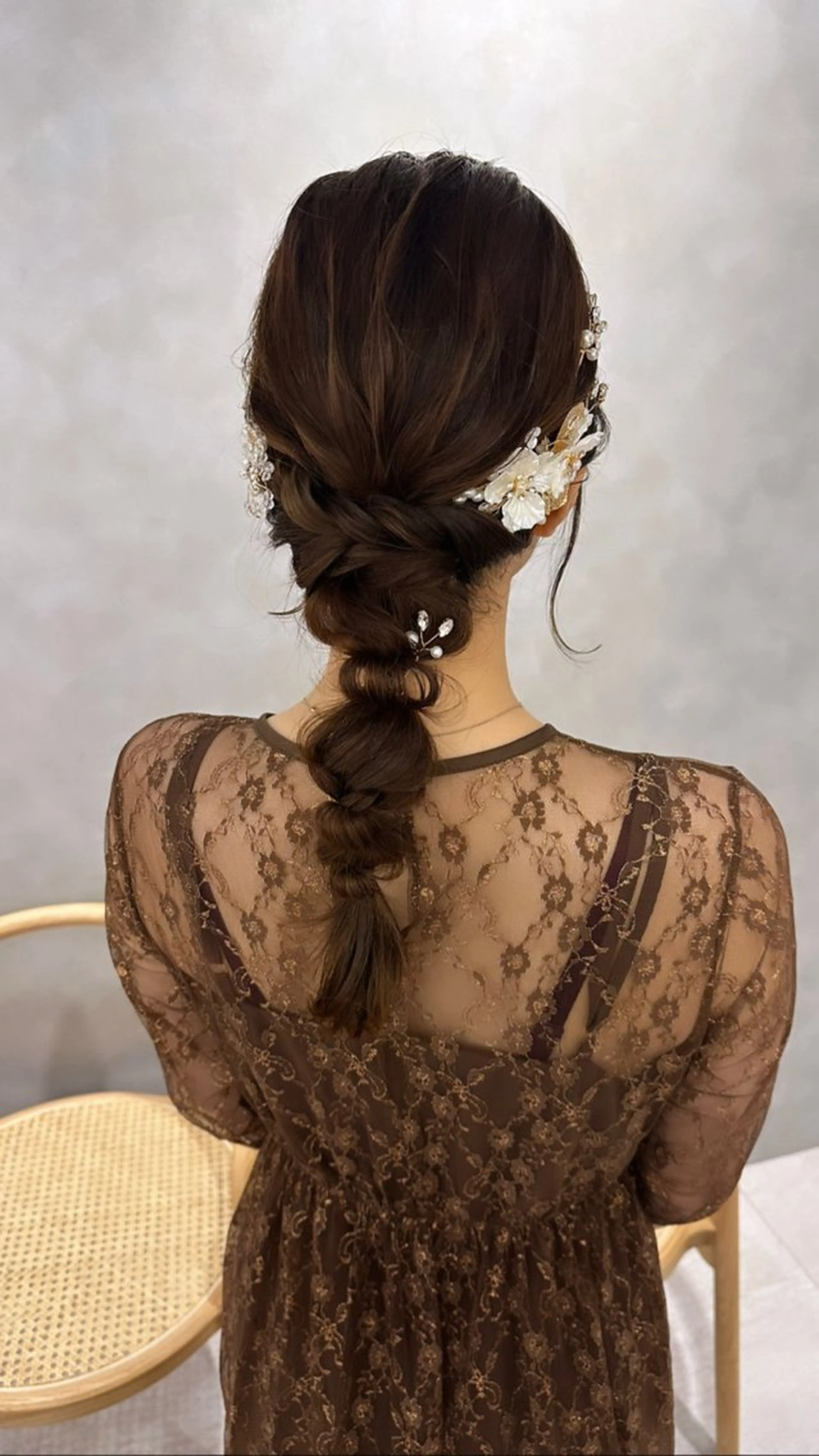 ヘアアレンジ 鈴村緋女／ヘアセット ／耳ツボジュエリーのヘアスタイル