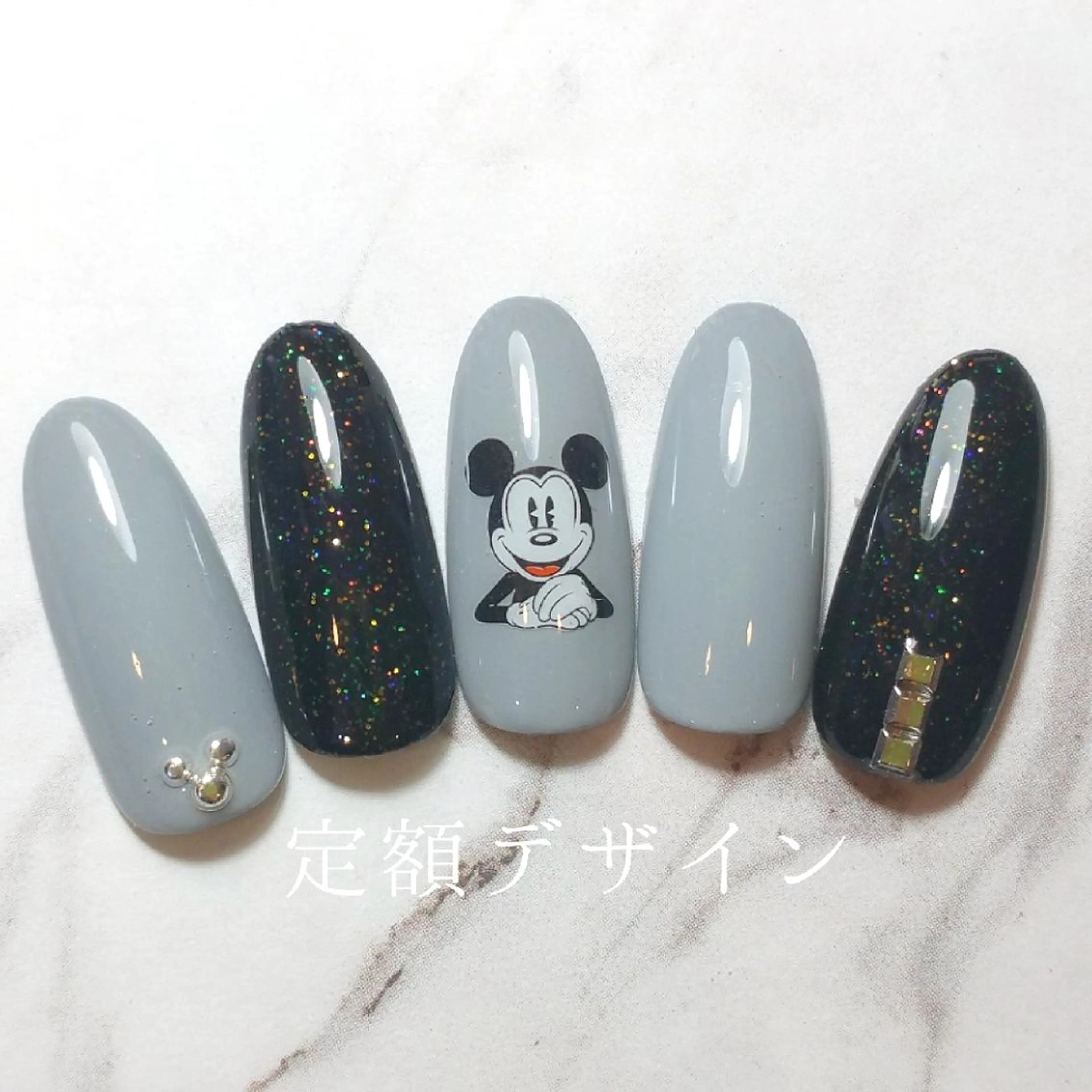 ネイル ハンドネイル 柴田 彩のネイルデザイン