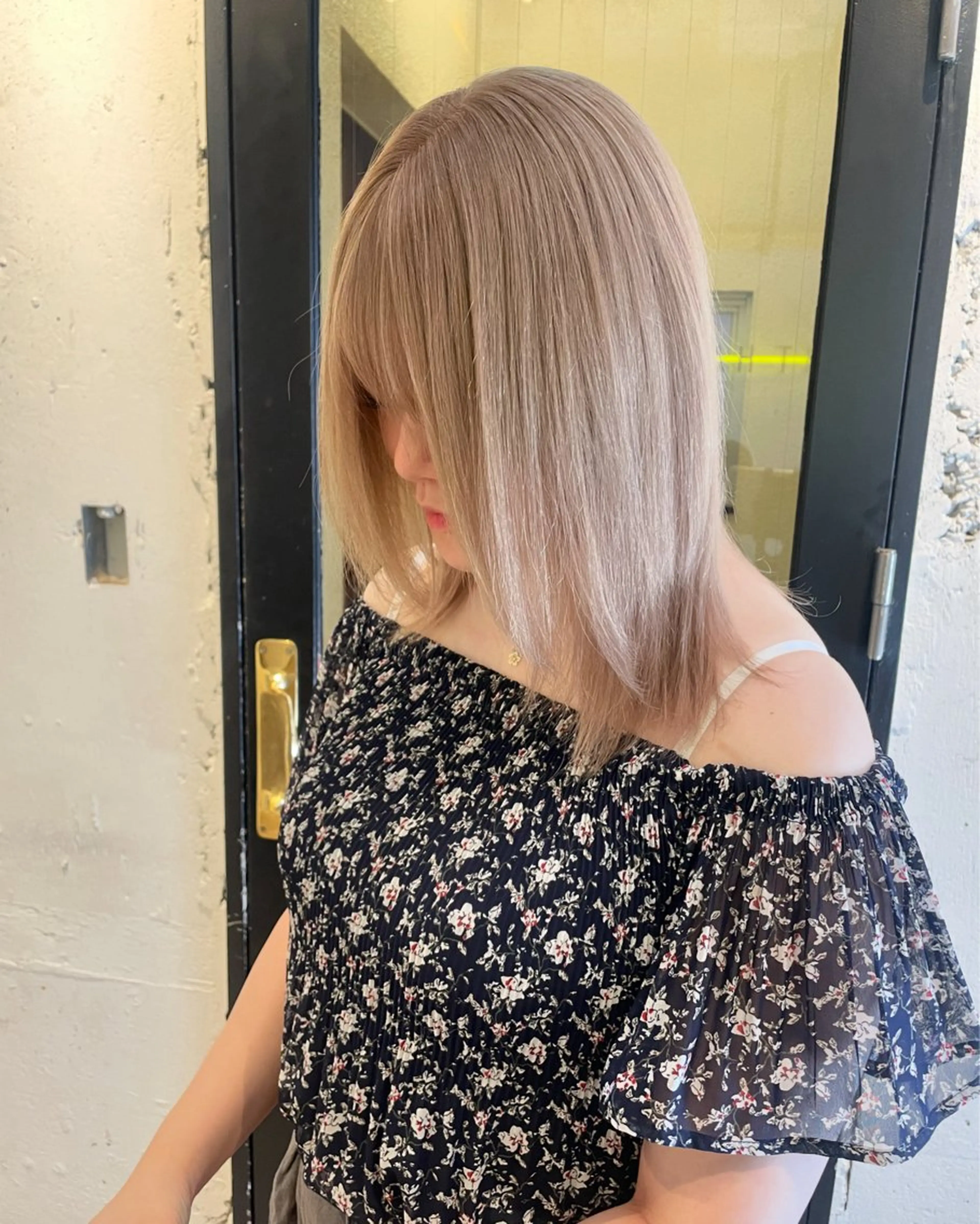 ミディアム カラー カット ヘアカラー トリートメント hisano / ハイトーン･透明感のヘアスタイル