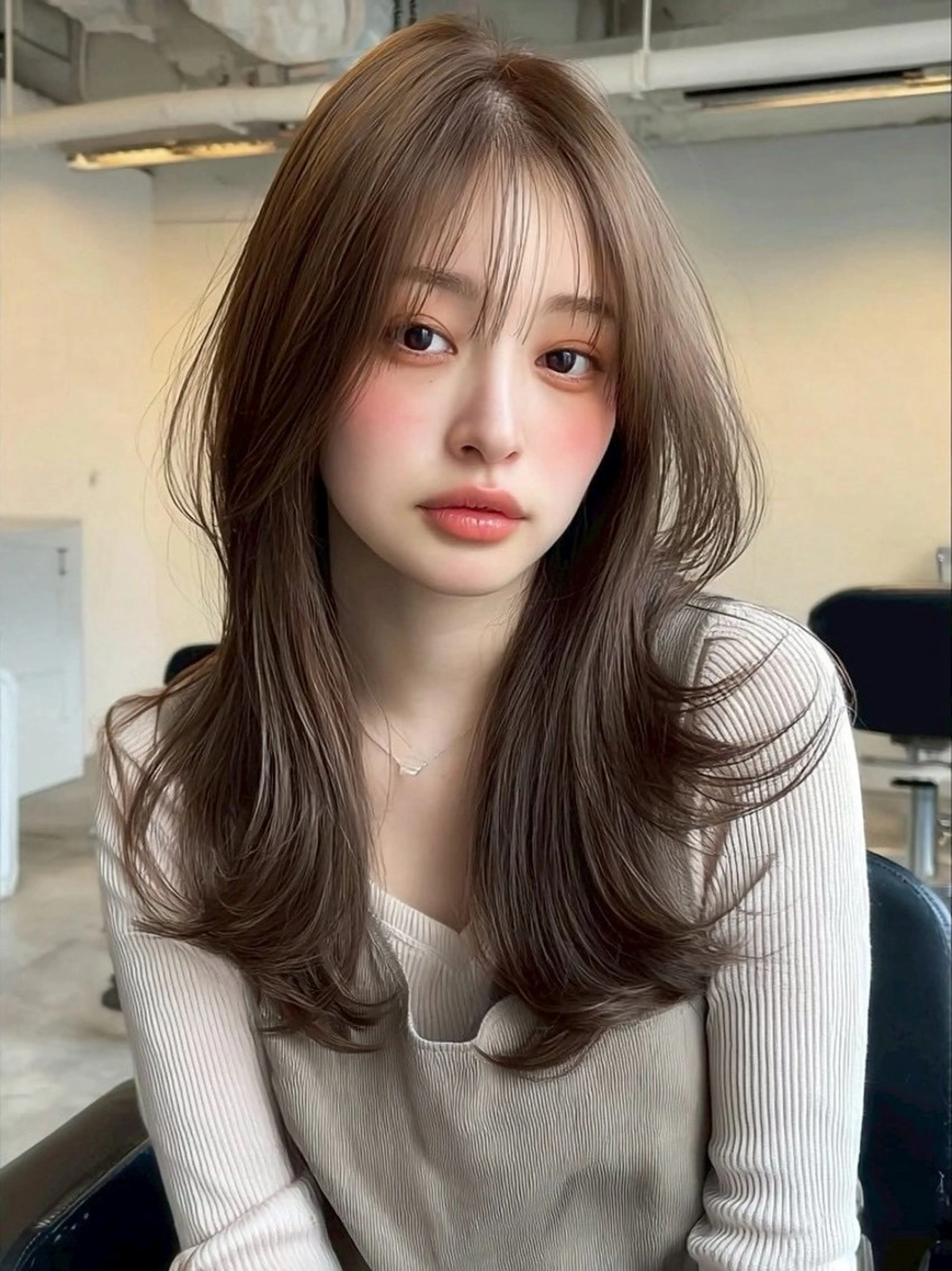 ロング カラー ボブ 顔まわりレイヤー 韓国風ヘア レイヤーカット ウルフカット 岡田 望愛🫧のヘアスタイル