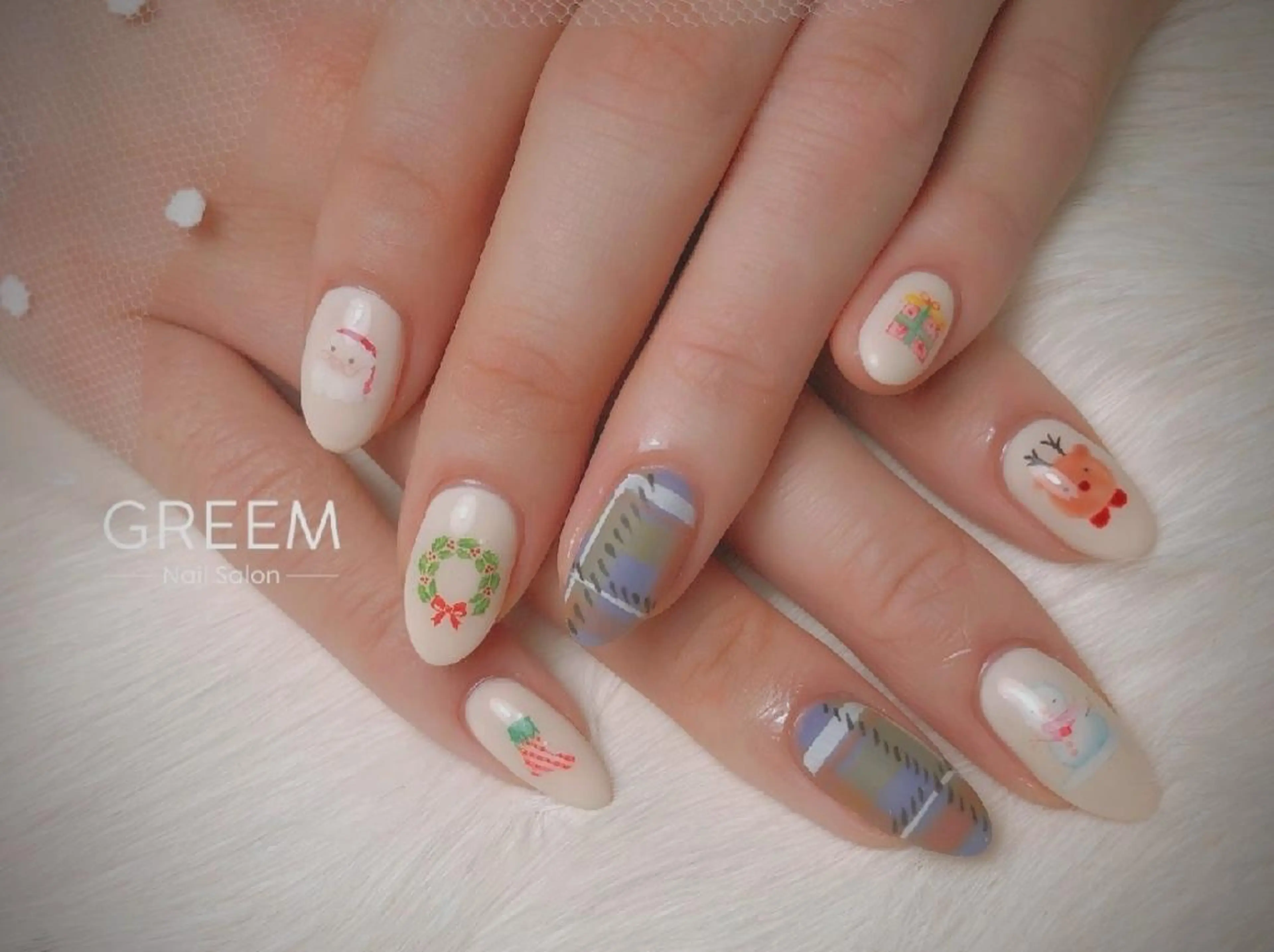 ネイル ジェルネイル パラジェル 冬ネイル クリスマス フットネイル GREEM グリームのネイルデザイン