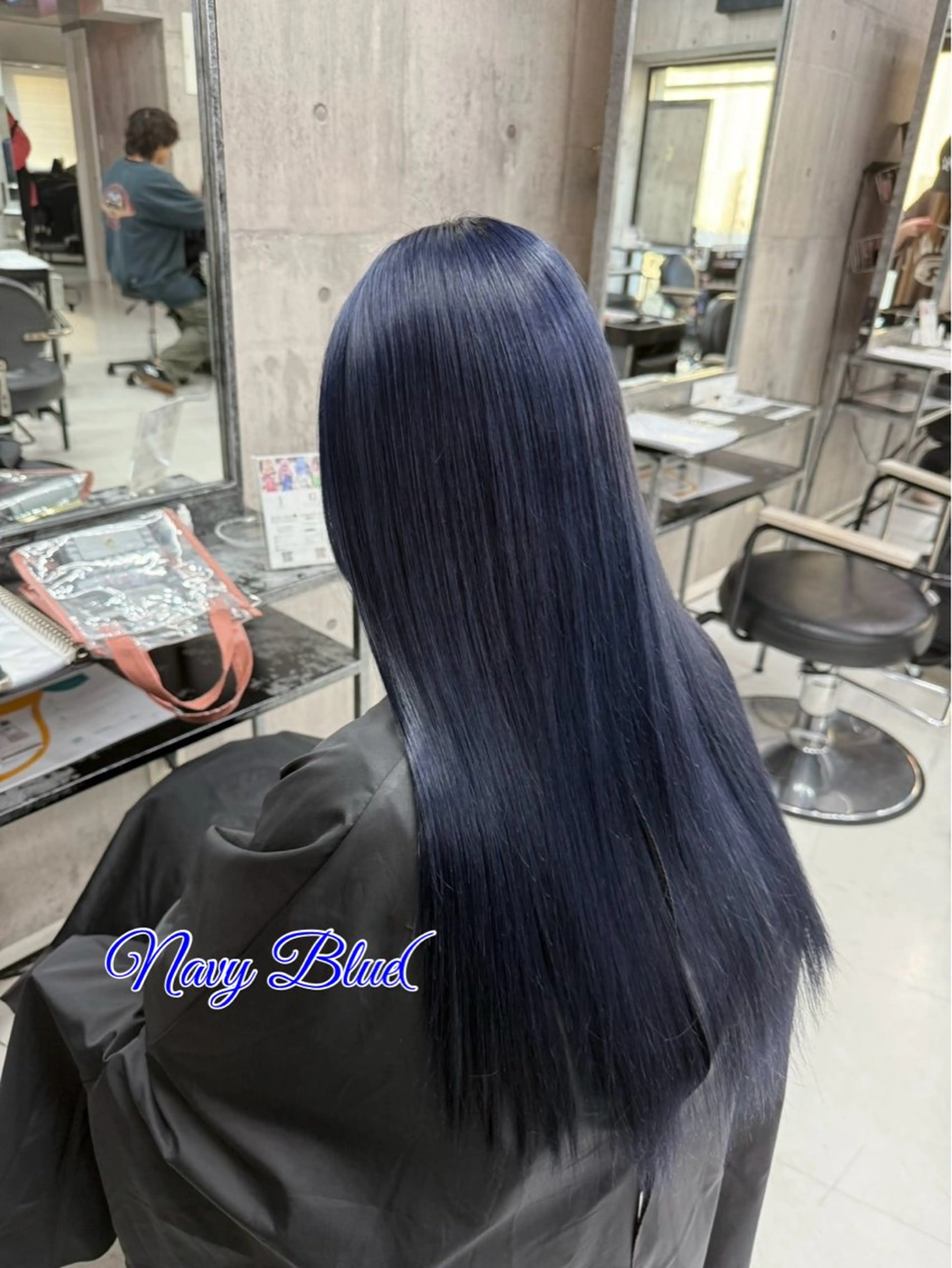 ロング カラー メンズ メンズブリーチ ブリーチ ブルーカラー ネイビーカラー ヘアカラー トリートメント ☁️かずき☁️青.紫 推し活カラー💫のヘアスタイル