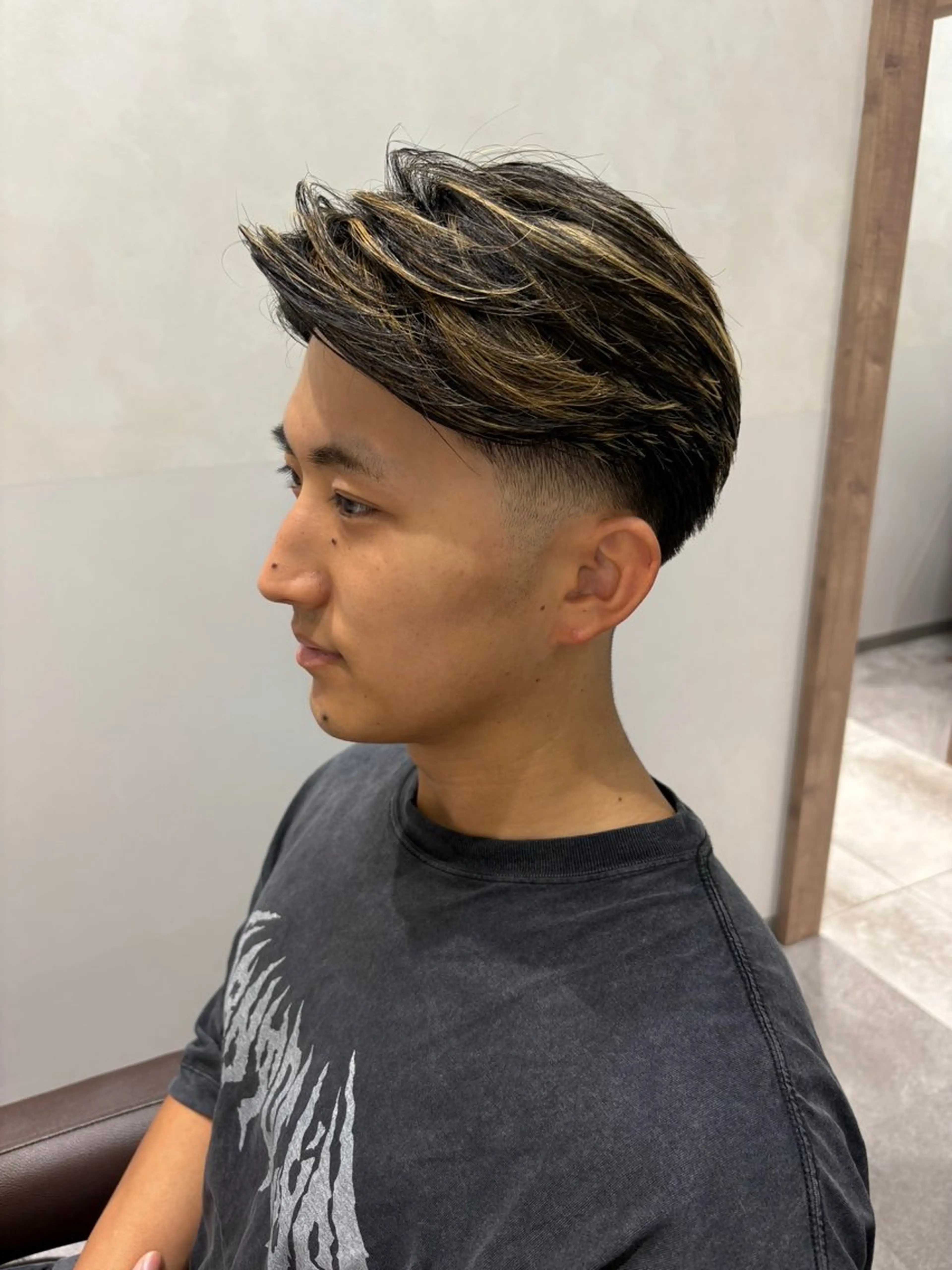 メンズカット＋ハイライトカラー（ホイル20枚）の写真