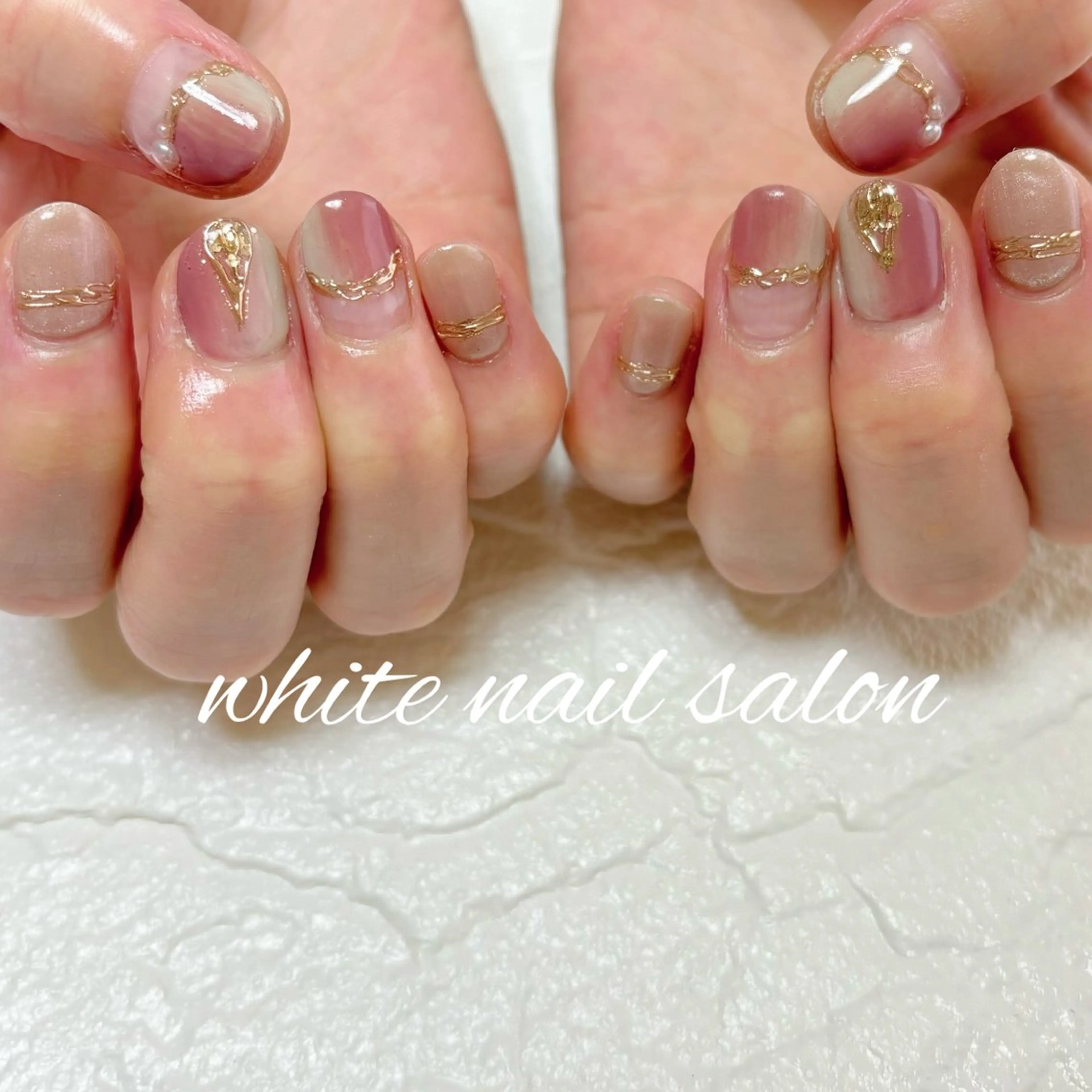 ネイル ホワイト ハンドネイル white nail salonのネイルデザイン