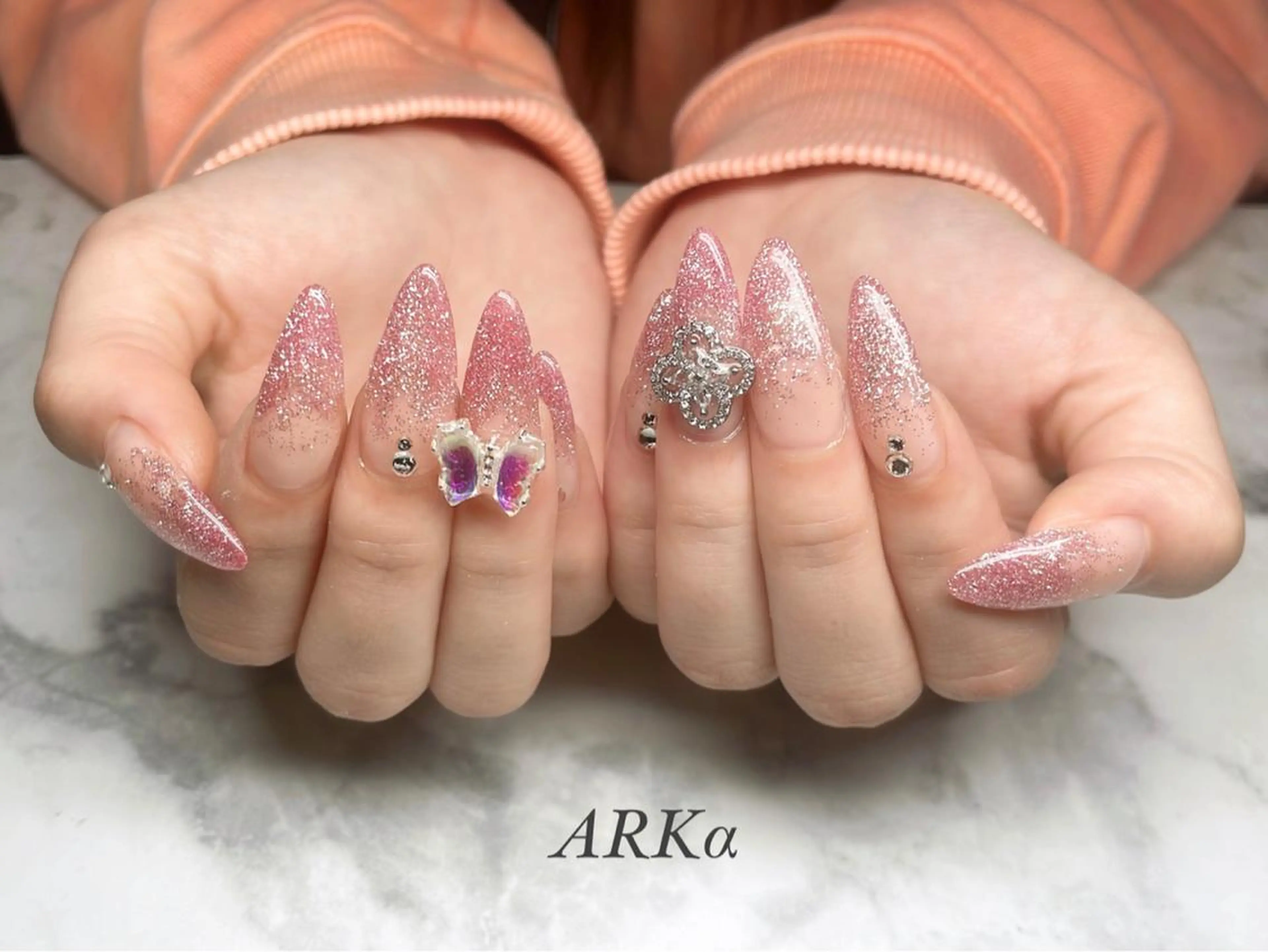 ネイル ハンドネイル ARKα Nishiのネイルデザイン