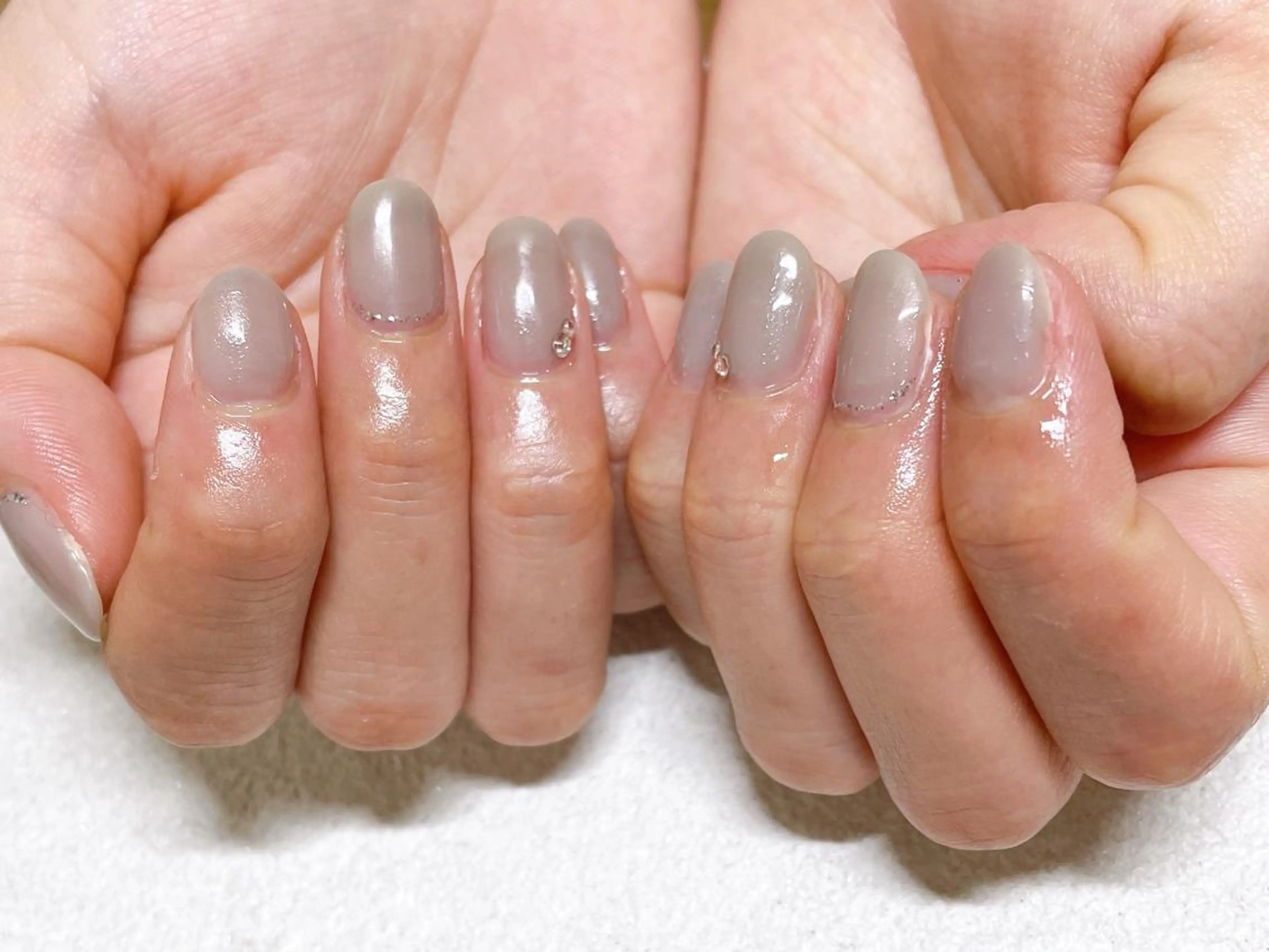 ネイル オーロラネイル フラワーネイル フットネイル フレンチネイル ジェルネイル mogunail &blowのネイルデザイン