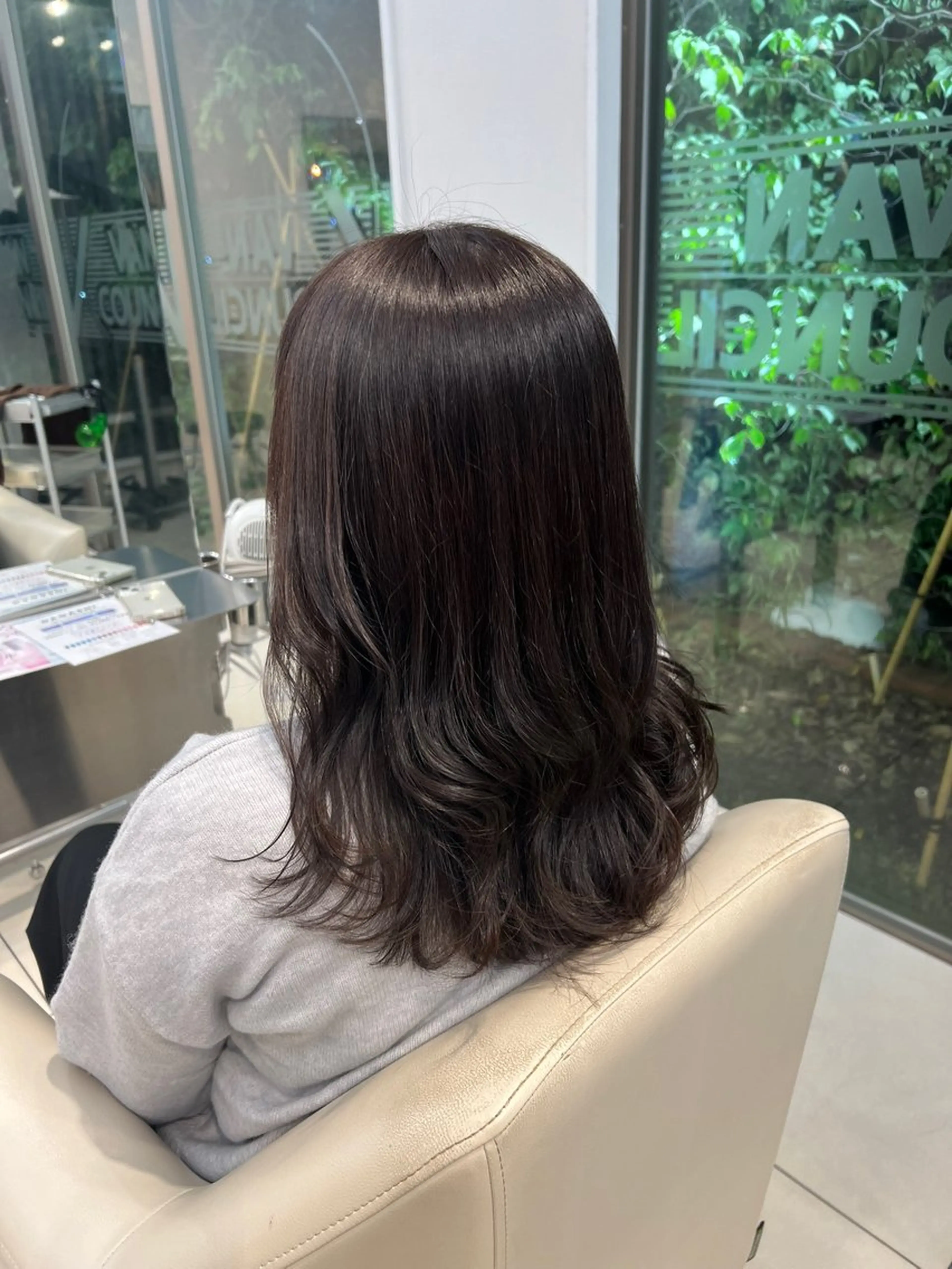 セミロング 杉山 舞のマツエク・マツパデザイン