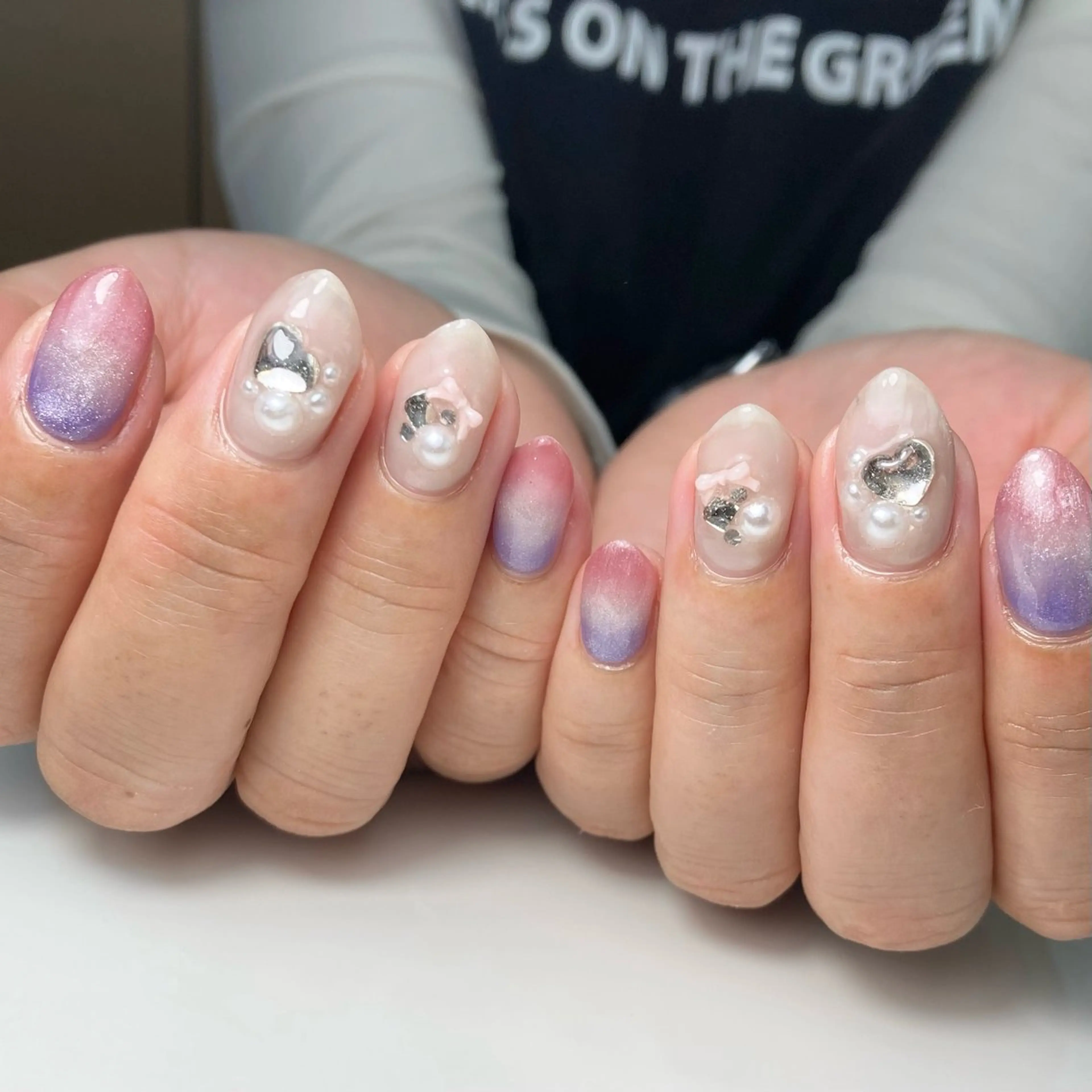 ネイル Legit nail salonのネイルデザイン
