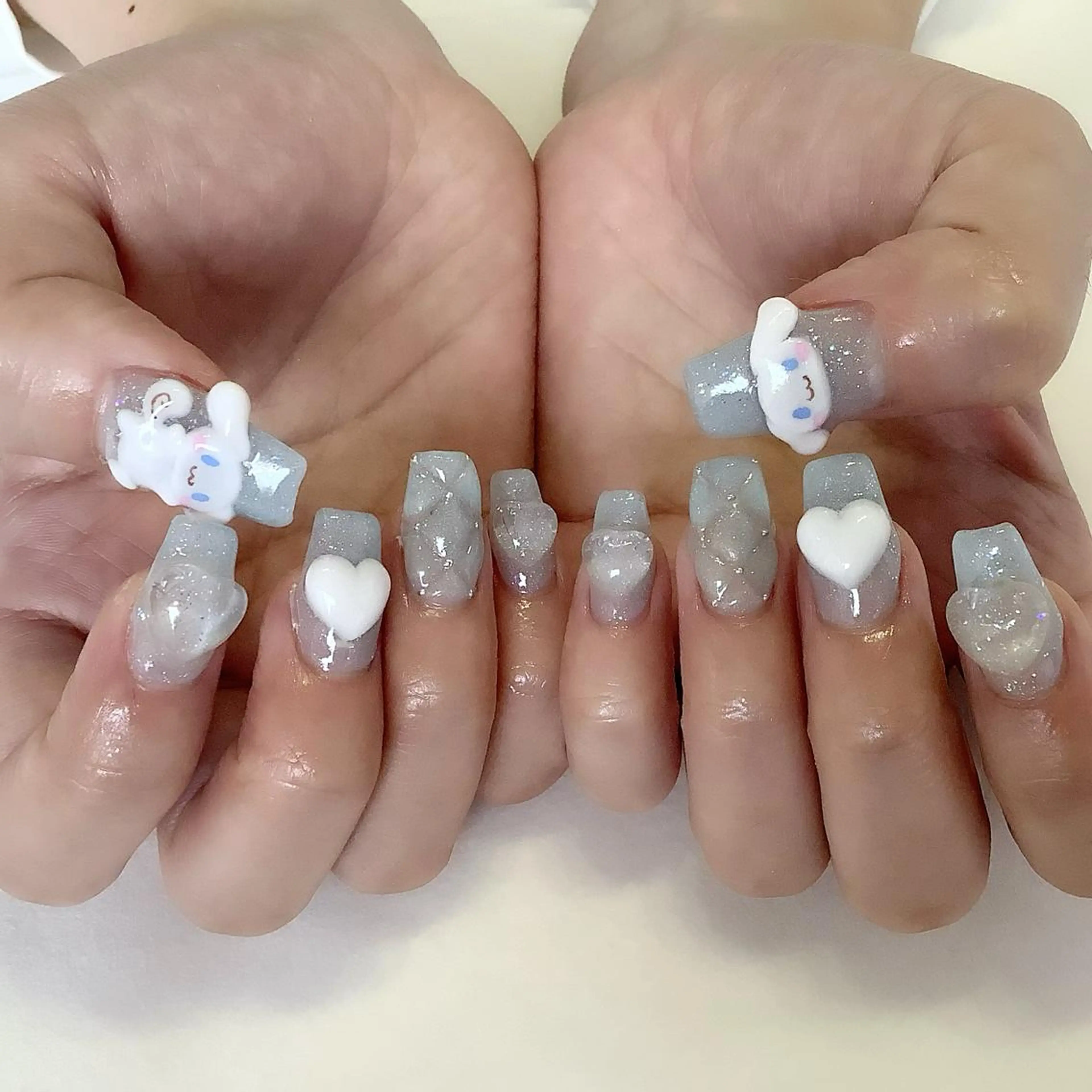 ネイル ハンドネイル 💎🐰 saki. m 🐰💎のネイルデザイン