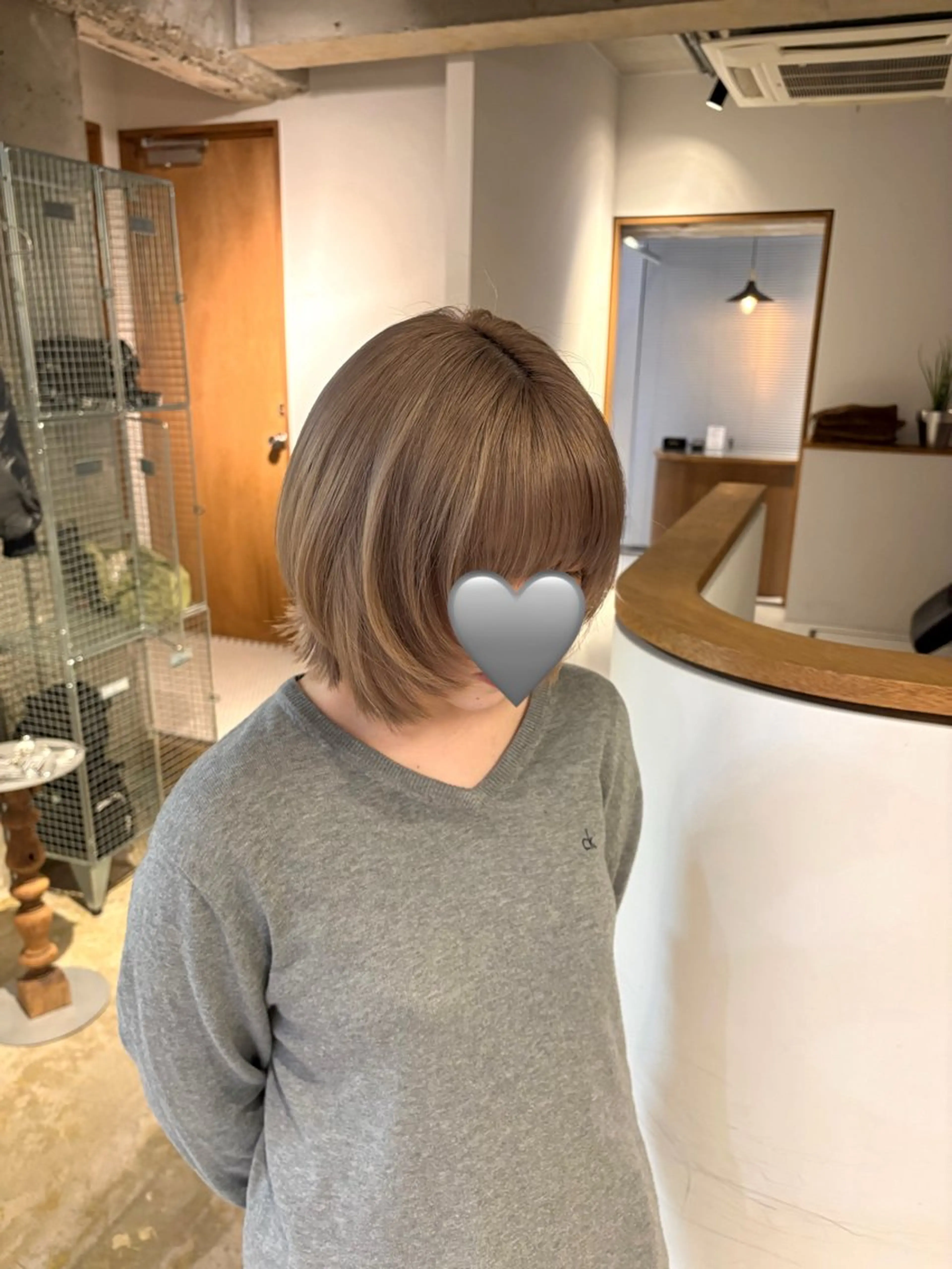 ショート カラー グレージュ ミルクティーグレージュ ヘアカラー 名駅/ブリーチカラー /masaki⠀のヘアスタイル