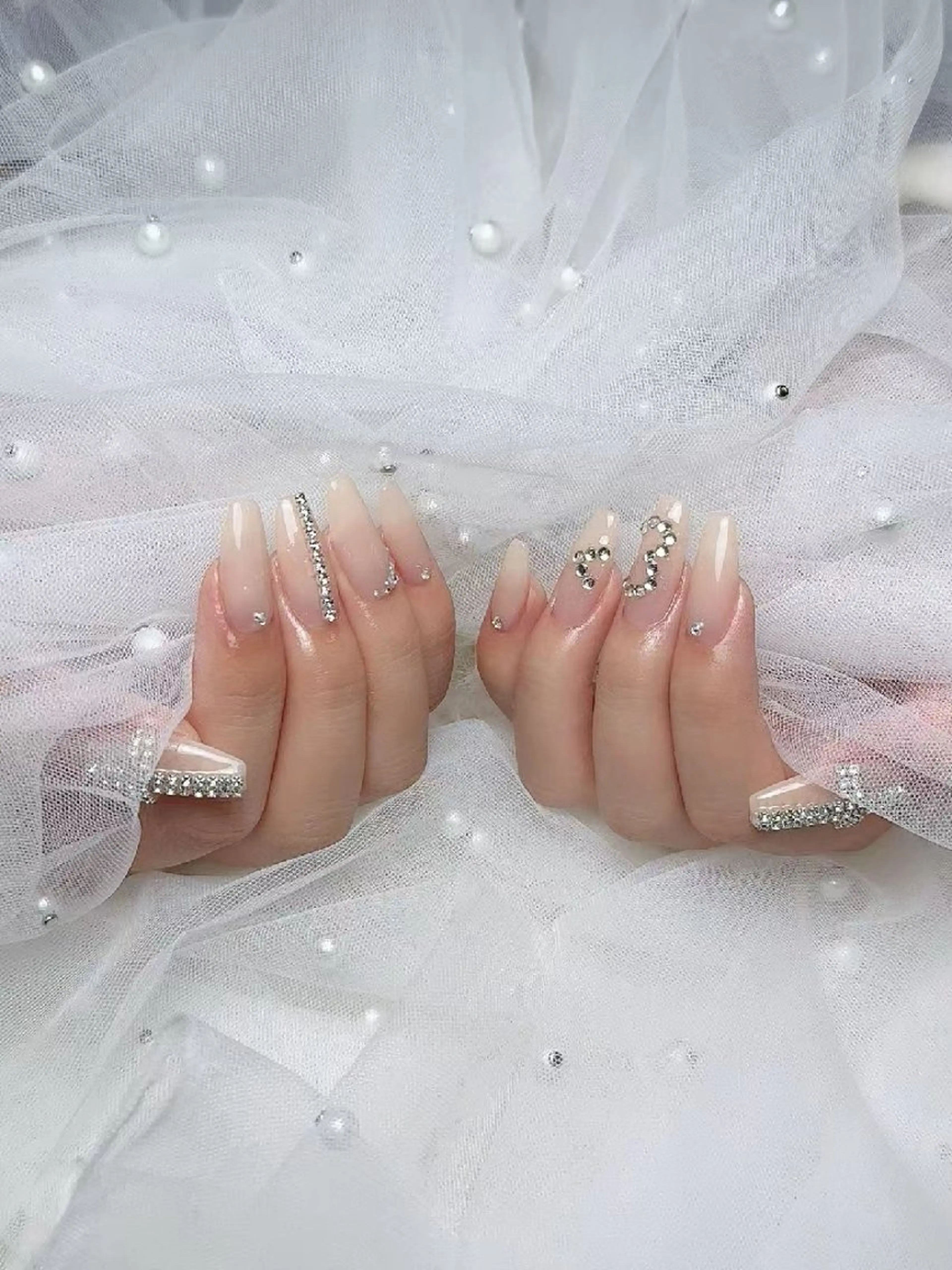 ネイル ENsalon AKIRAのネイルデザイン