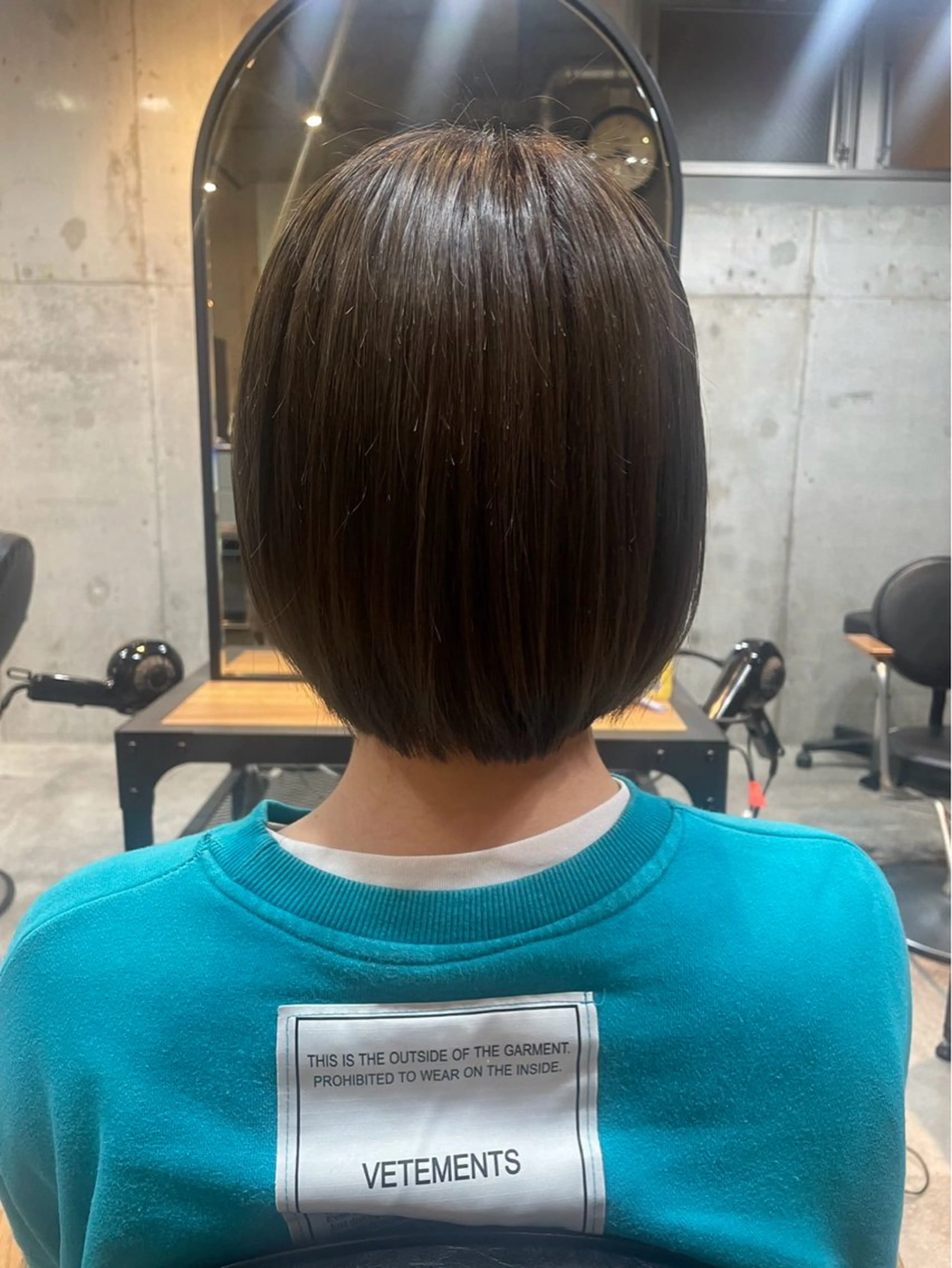 ショート カラー ボブ 吉田 光希のヘアスタイル