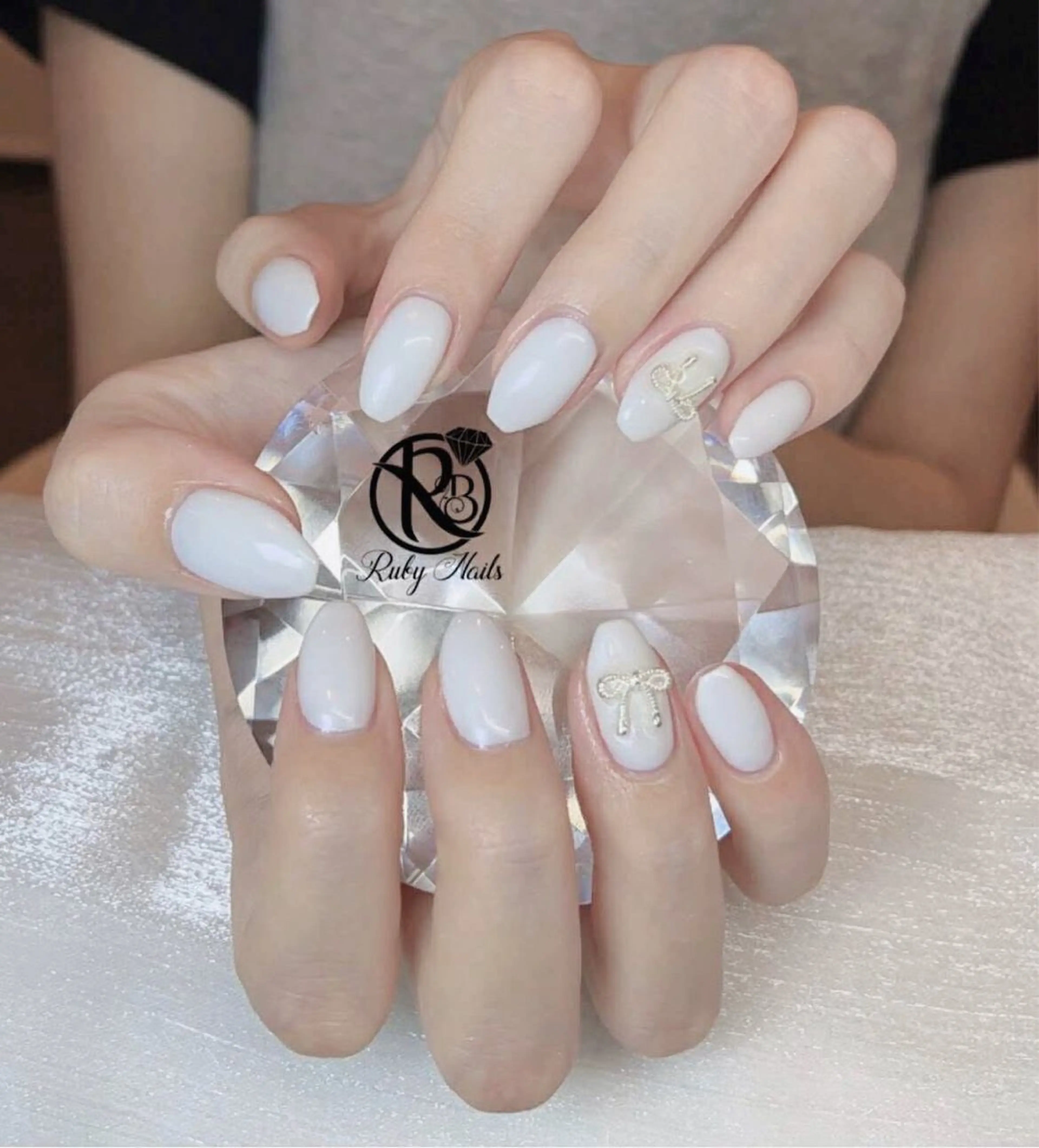 ネイル グラデーション キラキラネイル 韓国ネイル マグネットネイル 持ち込み ハンドネイル RUBY Nail 日暮里店のネイルデザイン