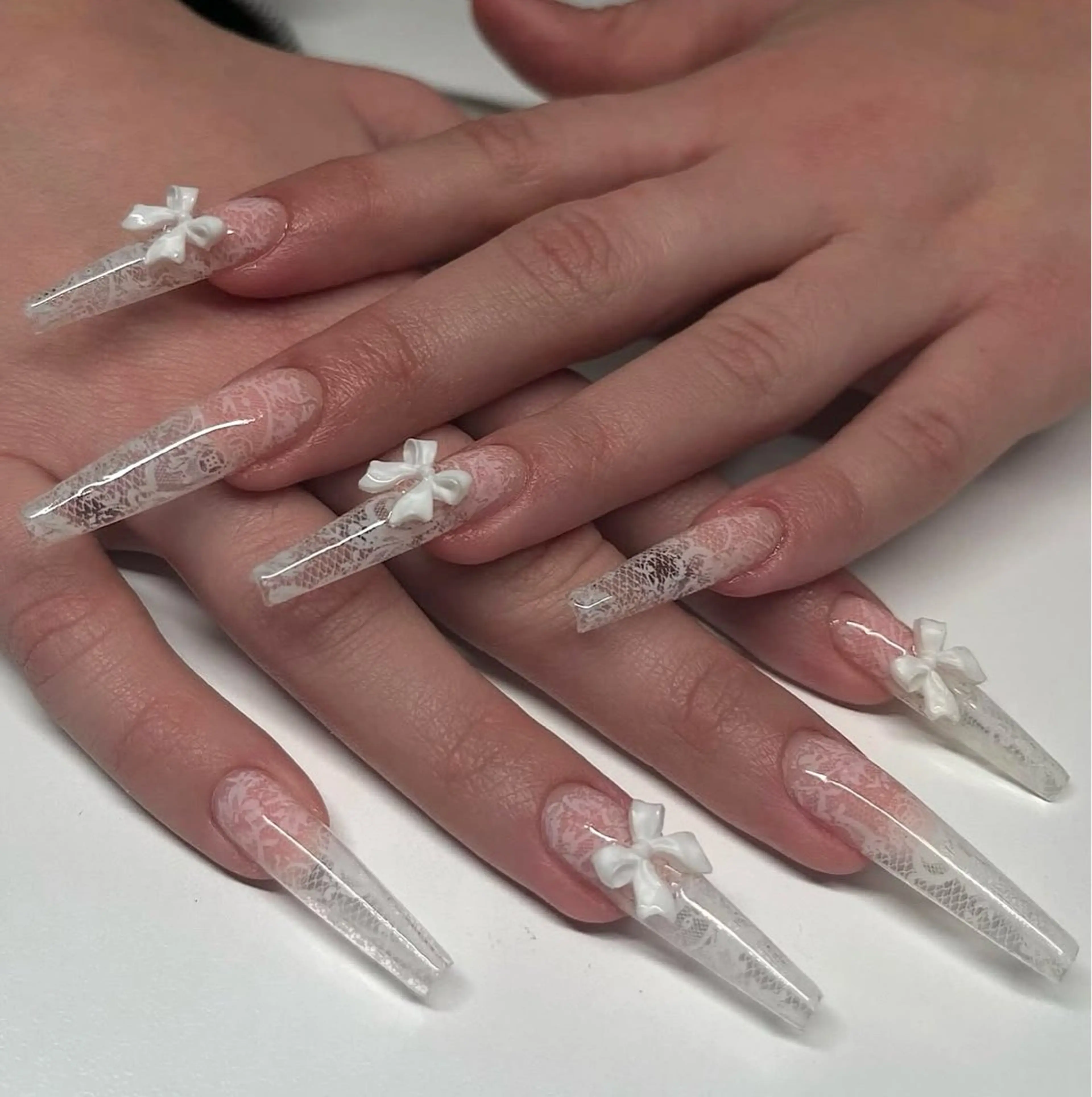 ネイル クリアネイル フレンチネイル ジェルネイル 韓国ネイル マグネットネイル Rin Nail 新大久保店のネイルデザイン